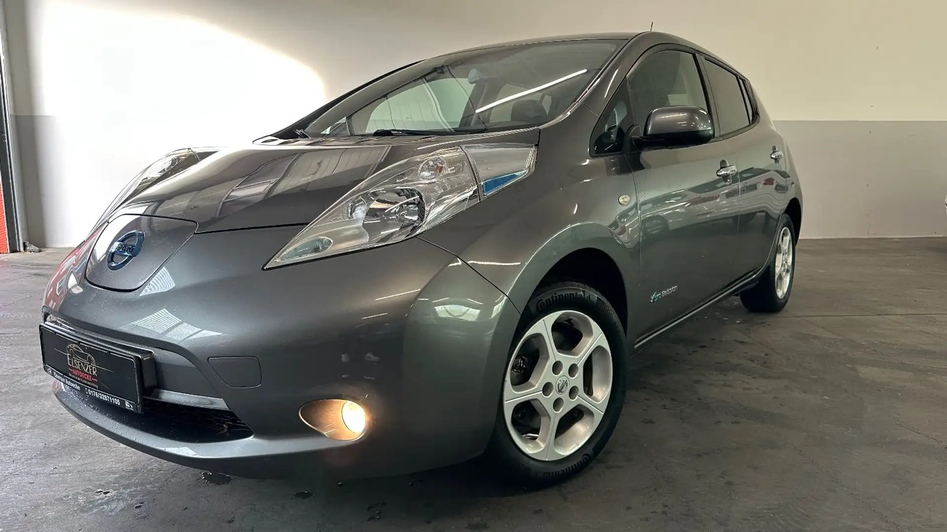 Nissan Leaf Acenta 30kWh R-Cam Sitz&Lenkrad Heizung Grau - 2