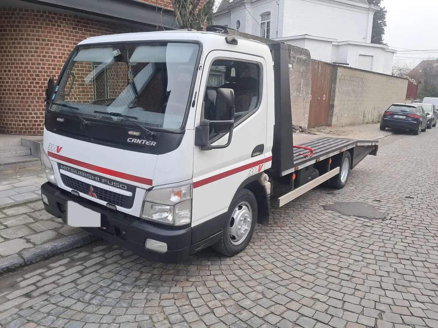 Mitsubishi Canter 3.0 Turbo Di-D FB 634 - 1