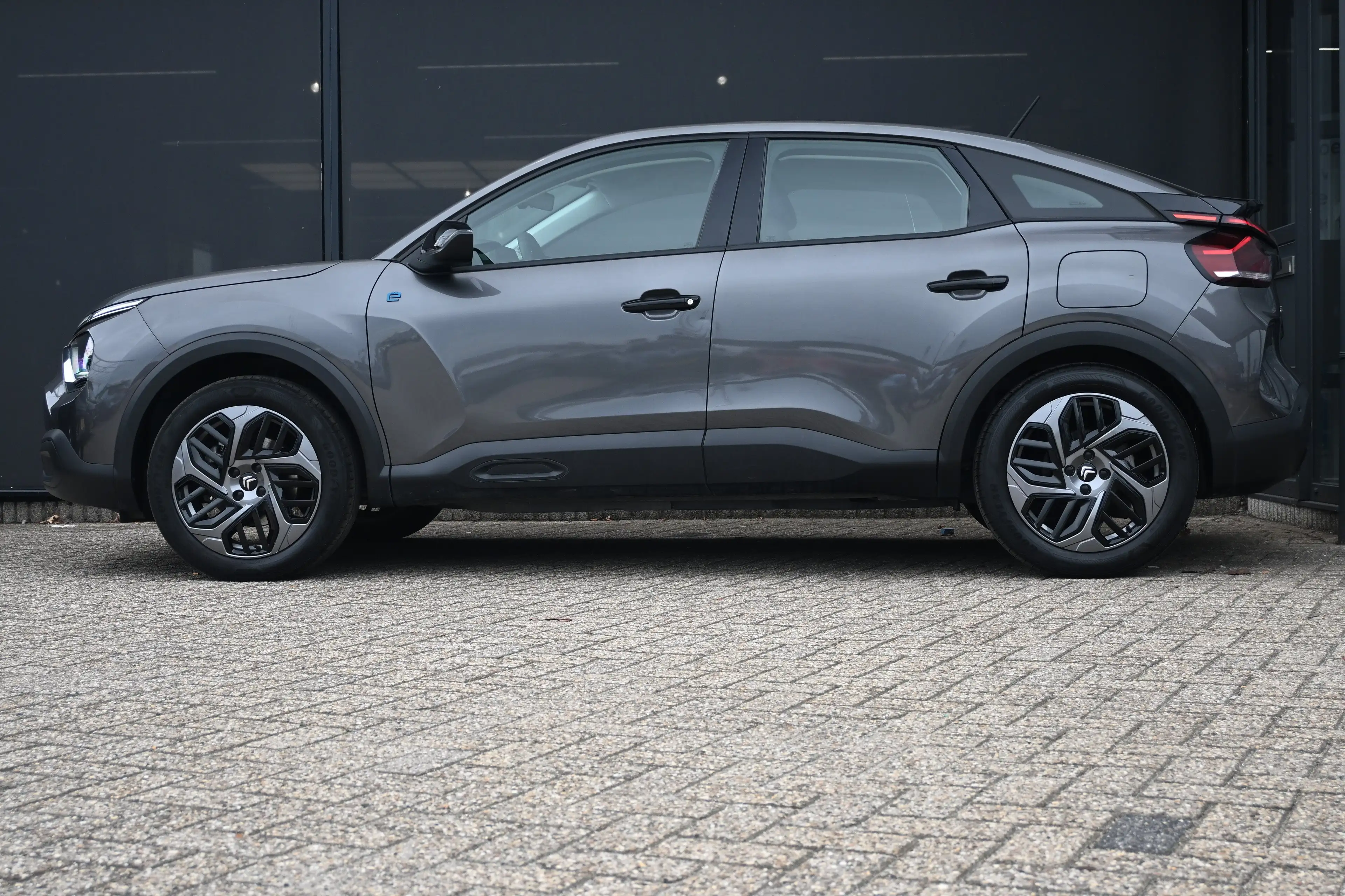 Citroen E-C4 Electric You 50 kWh 3 Fase | Navigatie by App | Achteruitri — photo 4