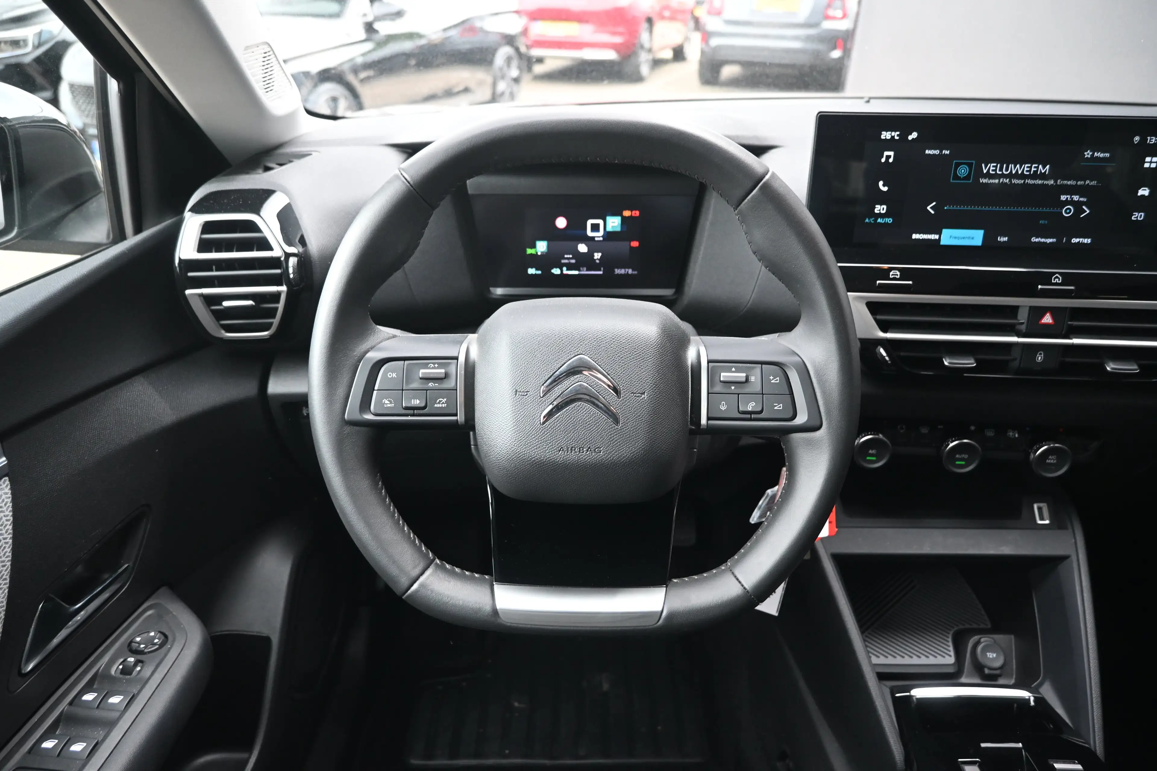 Citroen E-C4 Electric You 50 kWh 3 Fase | Navigatie by App | Achteruitri — photo 12