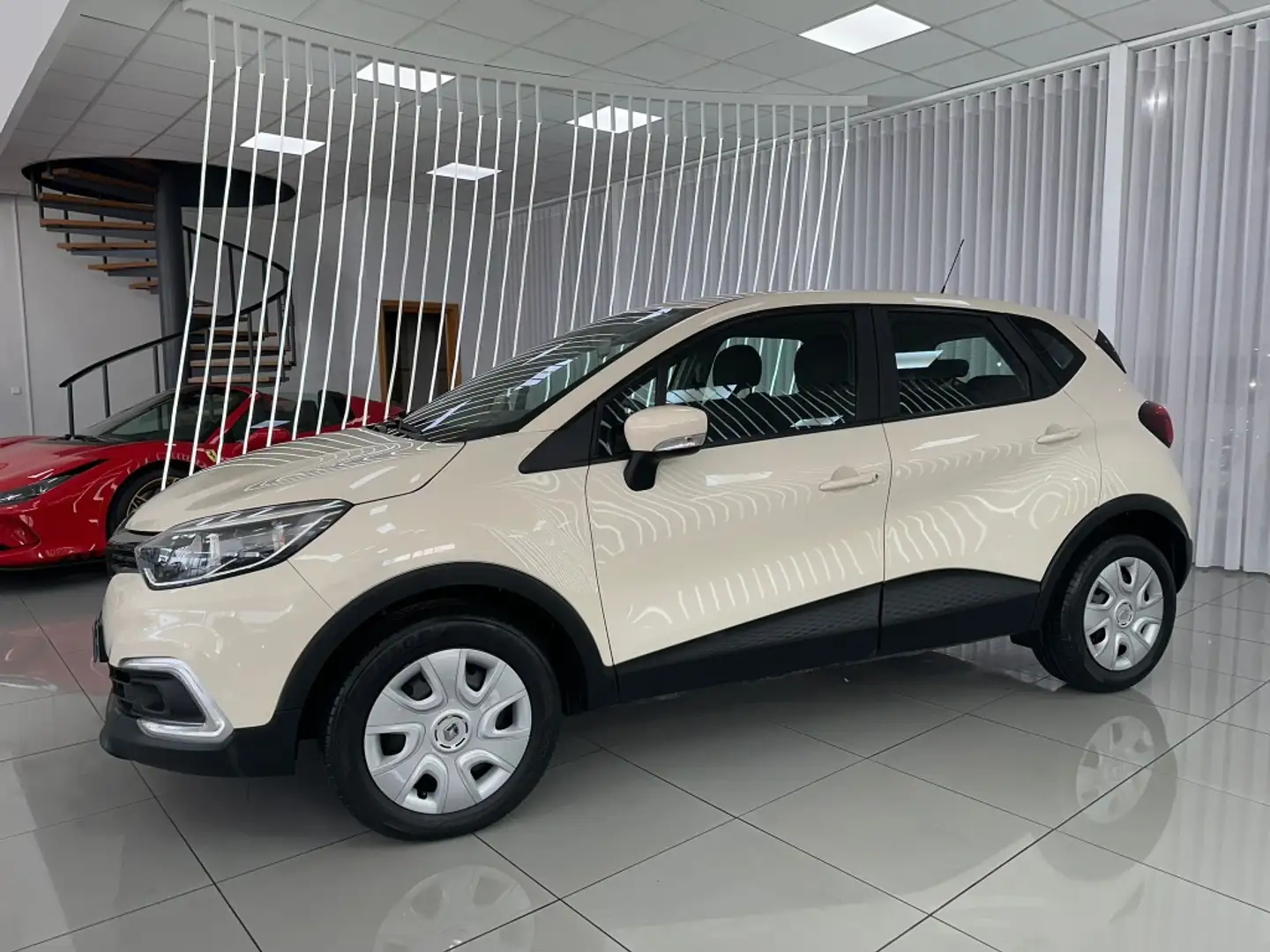 Renault Captur 1.5dCi Energy eco2 Life 66kW Bej - 2