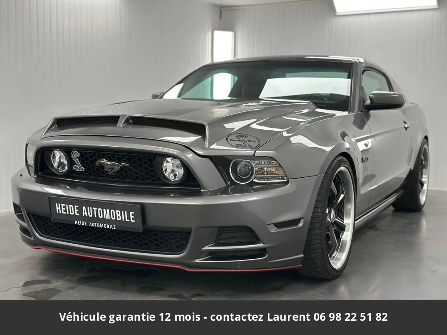 Ford Mustang GT Premium Tout compris hors homologation 4500e Gris - 1