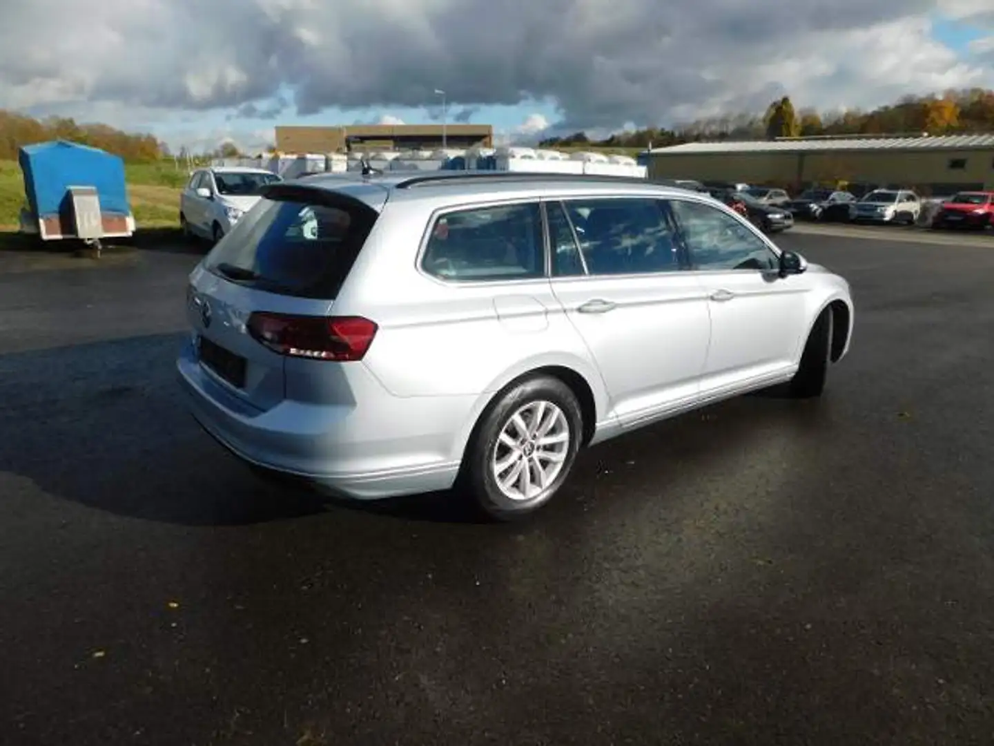 Volkswagen Passat Variant 1.5 TSI Busin. Silber - 2