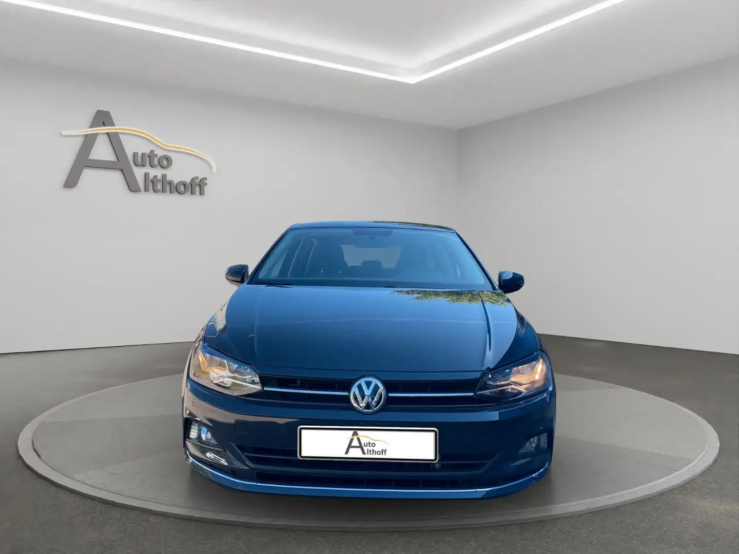Volkswagen Polo VI Highline Grau - 2