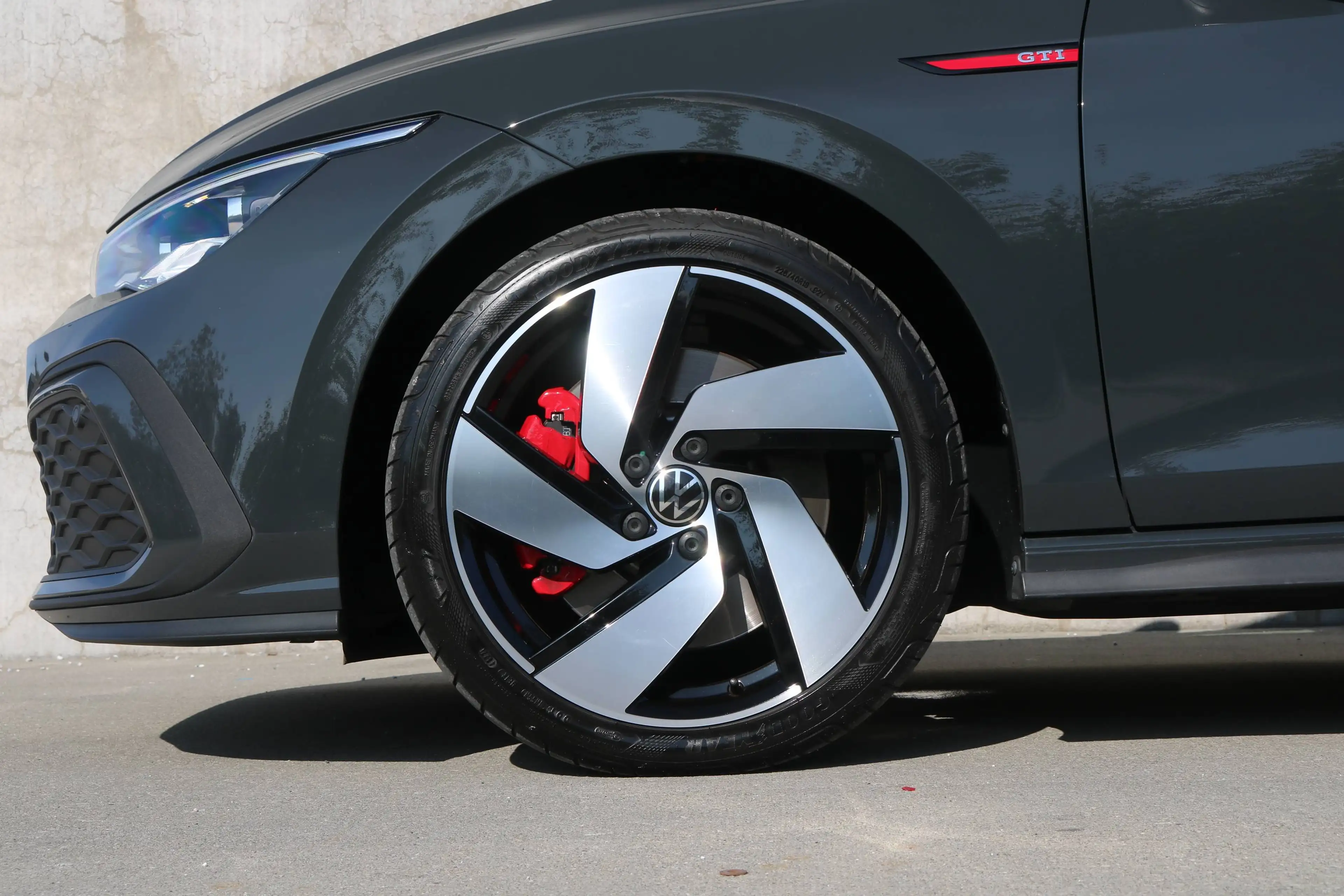 Volkswagen Golf GTI VIII 2.0 TSI DSG 245PK | 18" RICHMOND | LED | KEYLESS | PDC | LED | CARPLAY | SEAT H. | STEERING H. — photo 7