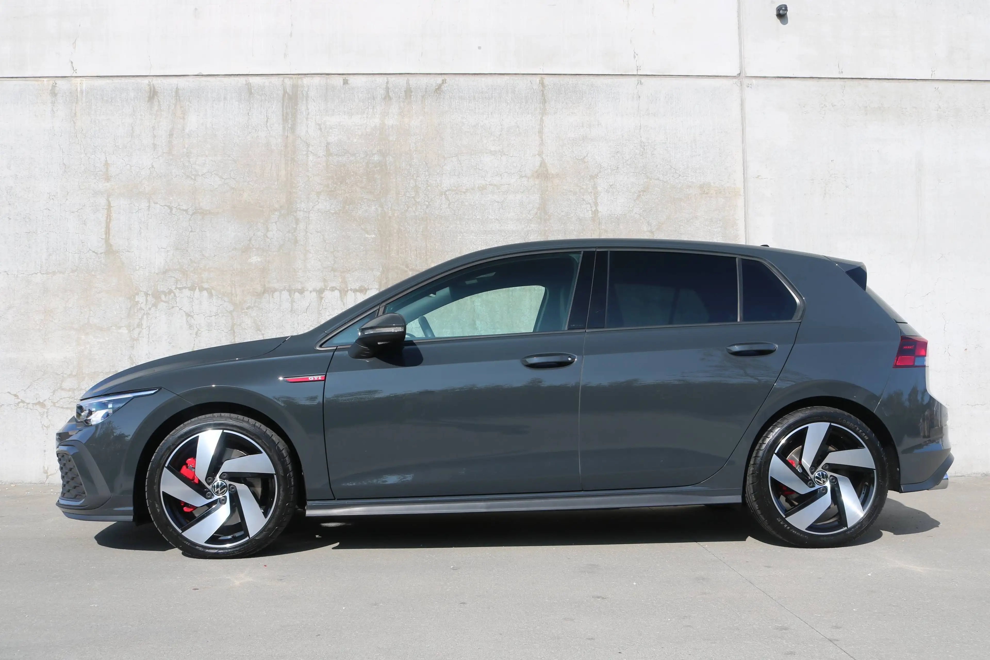 Volkswagen Golf GTI VIII 2.0 TSI DSG 245PK | 18" RICHMOND | LED | KEYLESS | PDC | LED | CARPLAY | SEAT H. | STEERING H. — photo 6