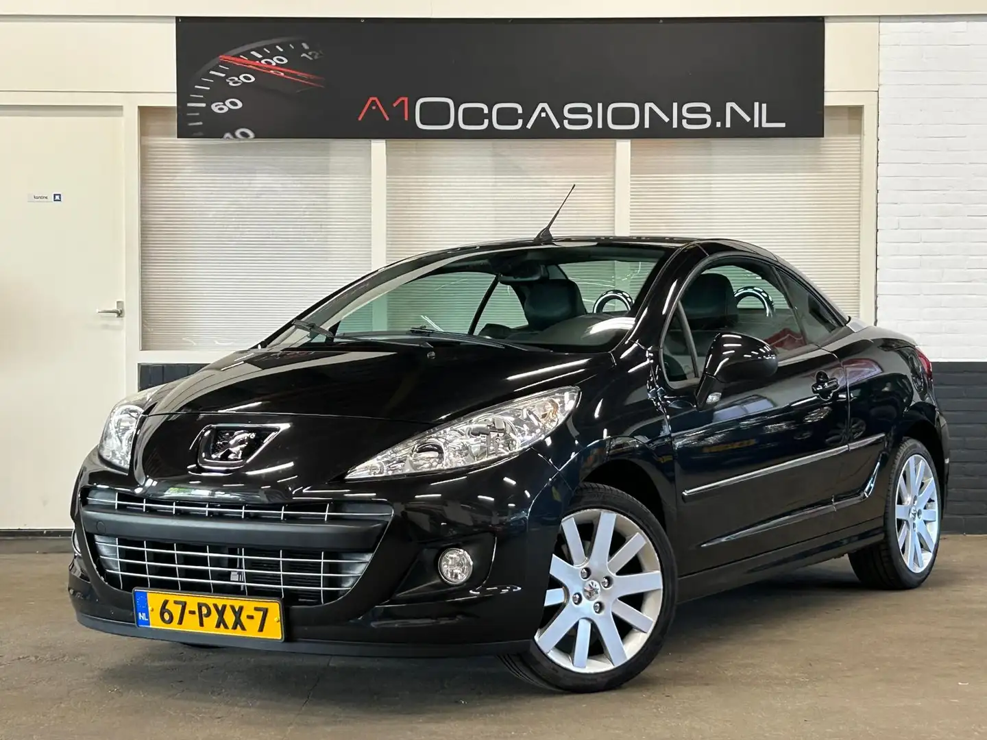 Peugeot 207 CC 1.6 VTi Noir & Blanc Zwart - 2