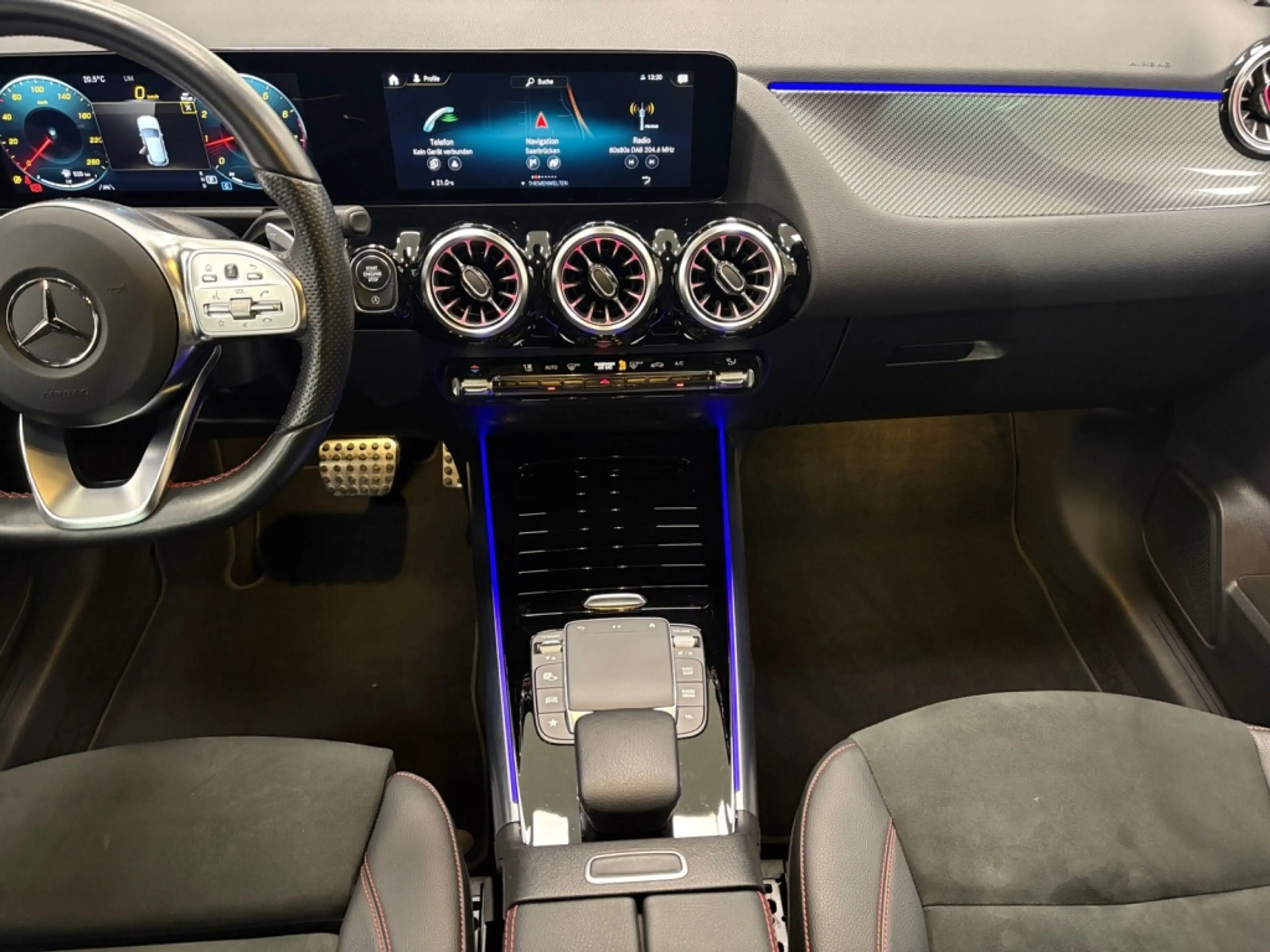 Mercedes-Benz GLA 200 AMG|KAM|TOTW|EASYP|LED|CarPlay|TOUCH|SHZ — photo 12