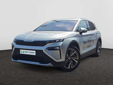 82 kWh 85 (285pk) Corporate /// Elektrische memory seats /// Zetelverwarming vooraan & achteraan /// Park Assist ///