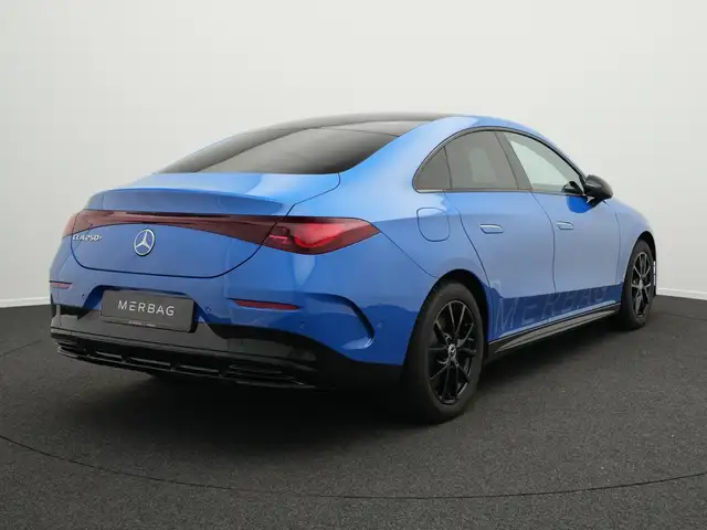 Mercedes-Benz CLA view 3