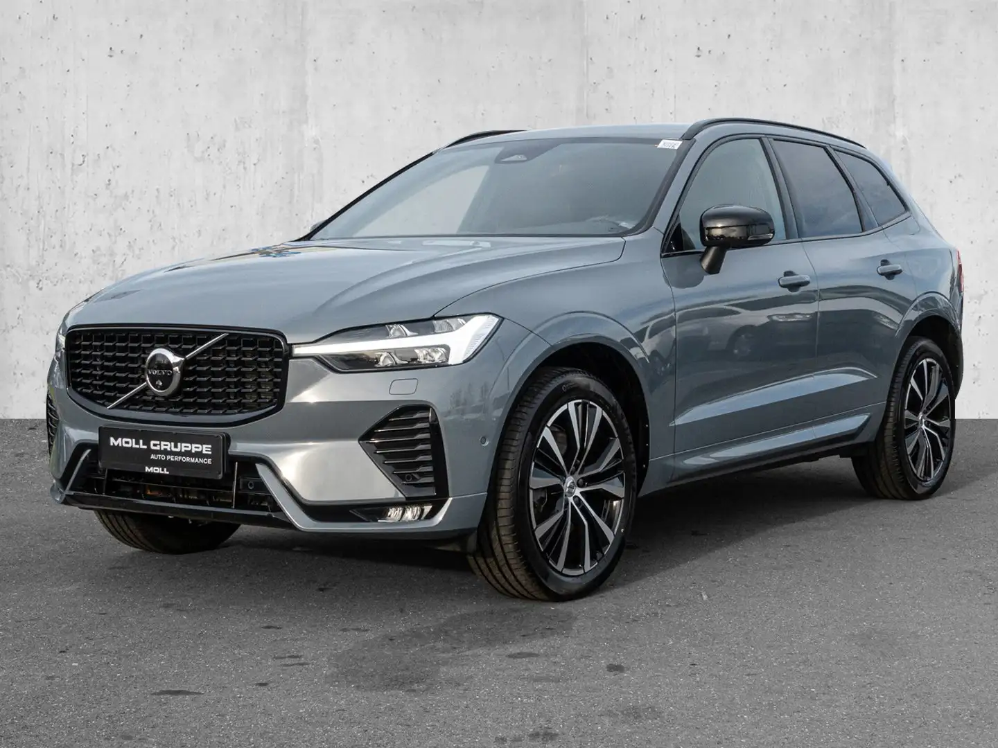Volvo XC60 XC 60 B4 2WD Plus Dark AHK Kamera 360Grad Grau - 2