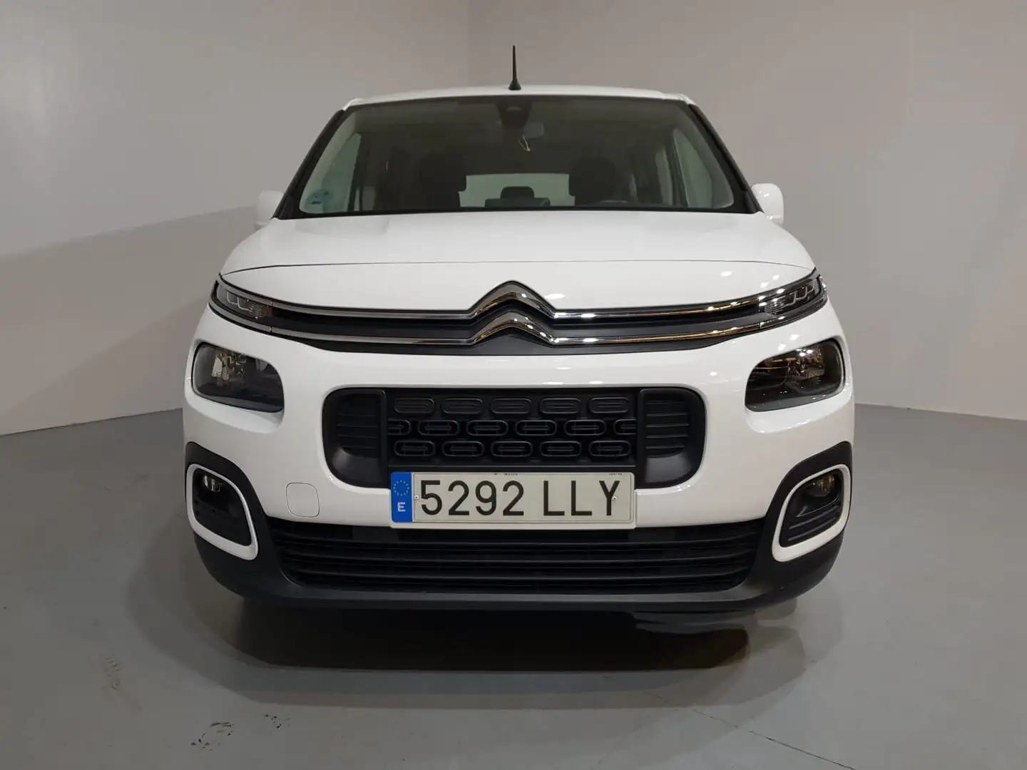 Citroen Berlingo 1.5 BlueHDi 100cv Feel Talla M Blanc - 2
