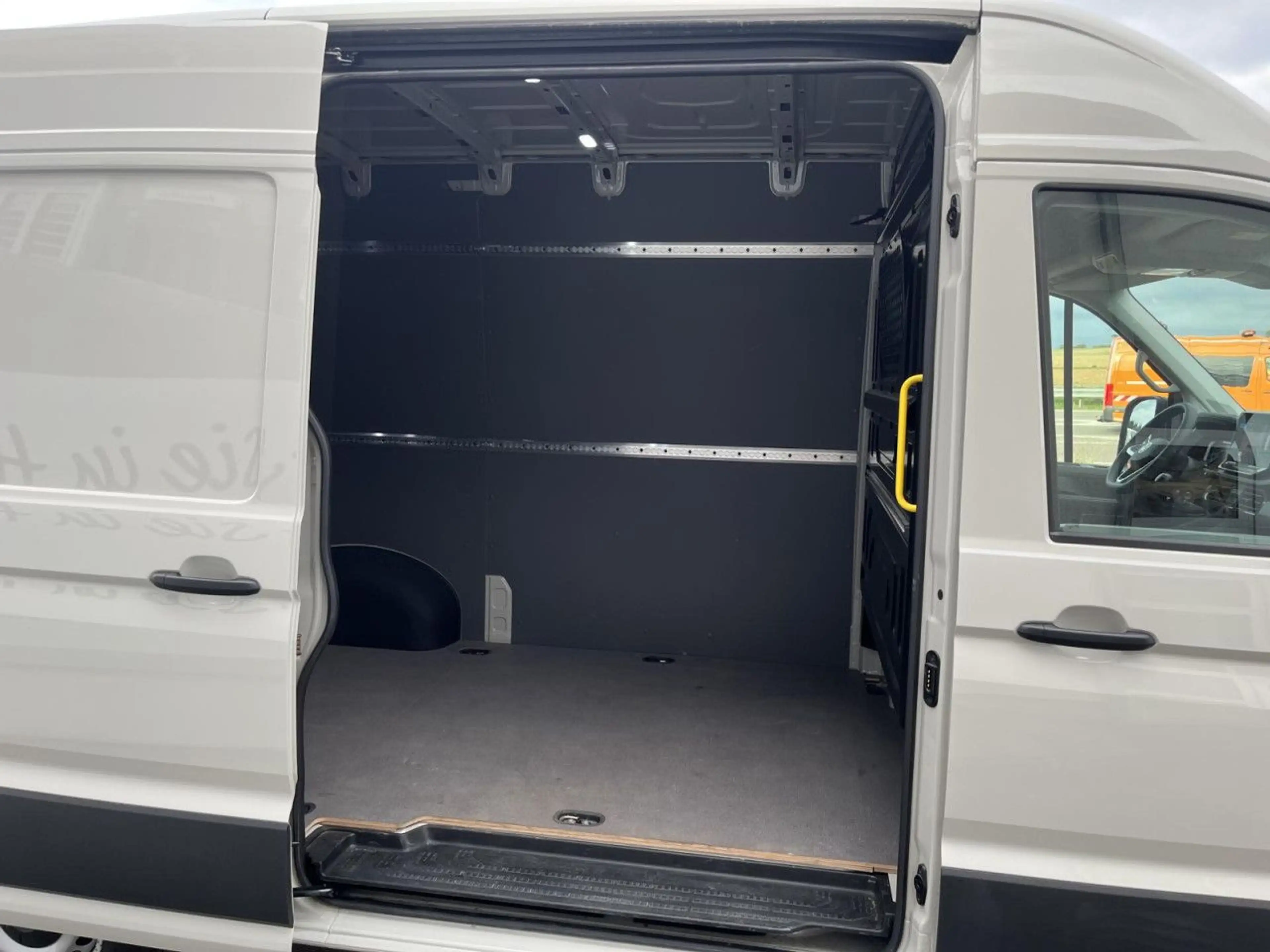 Volkswagen Crafter 35 Kasten 2,0 TDI Kamera PDC Climatic App — photo 13