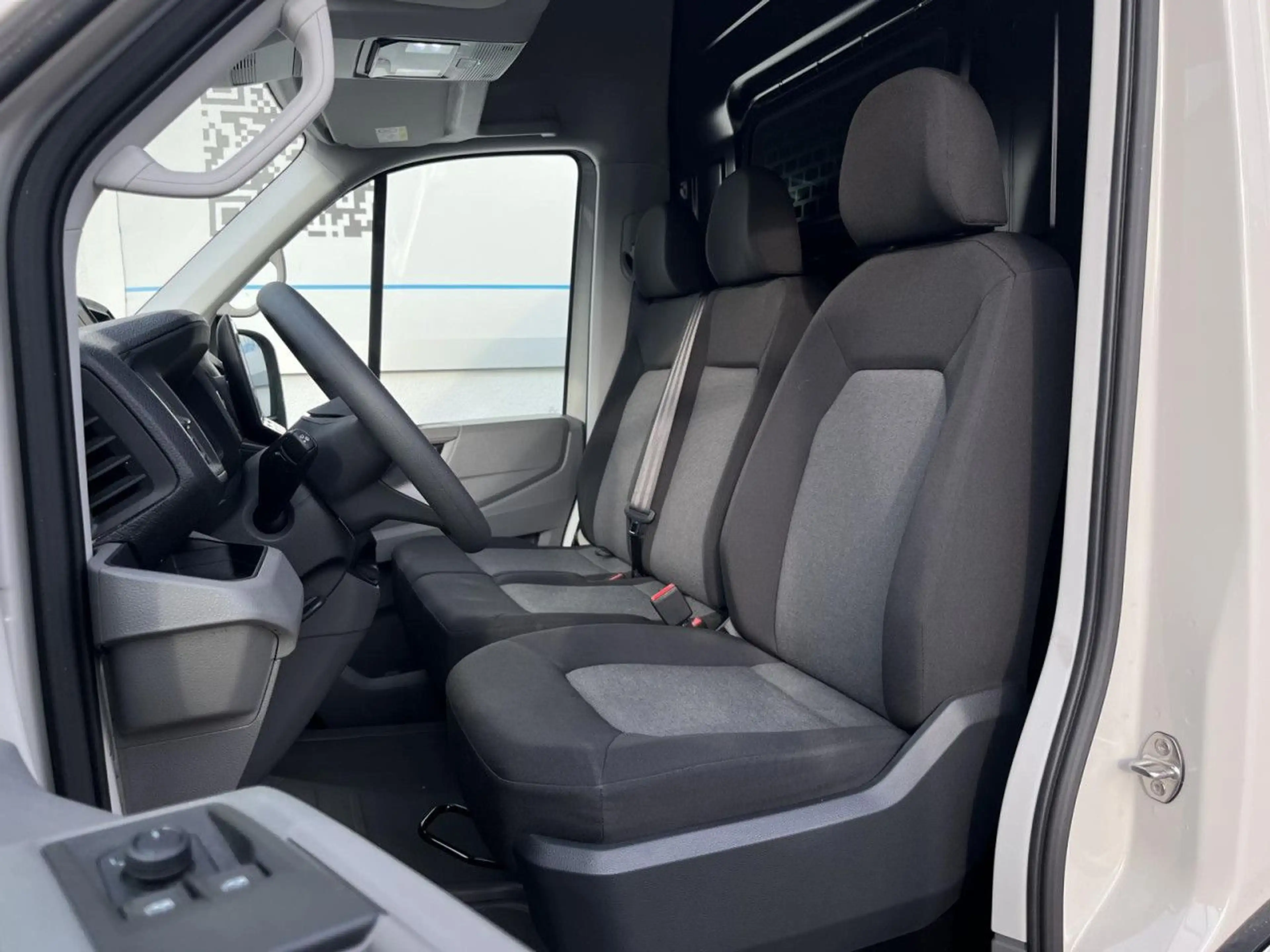 Volkswagen Crafter 35 Kasten 2,0 TDI Kamera PDC Climatic App — photo 11