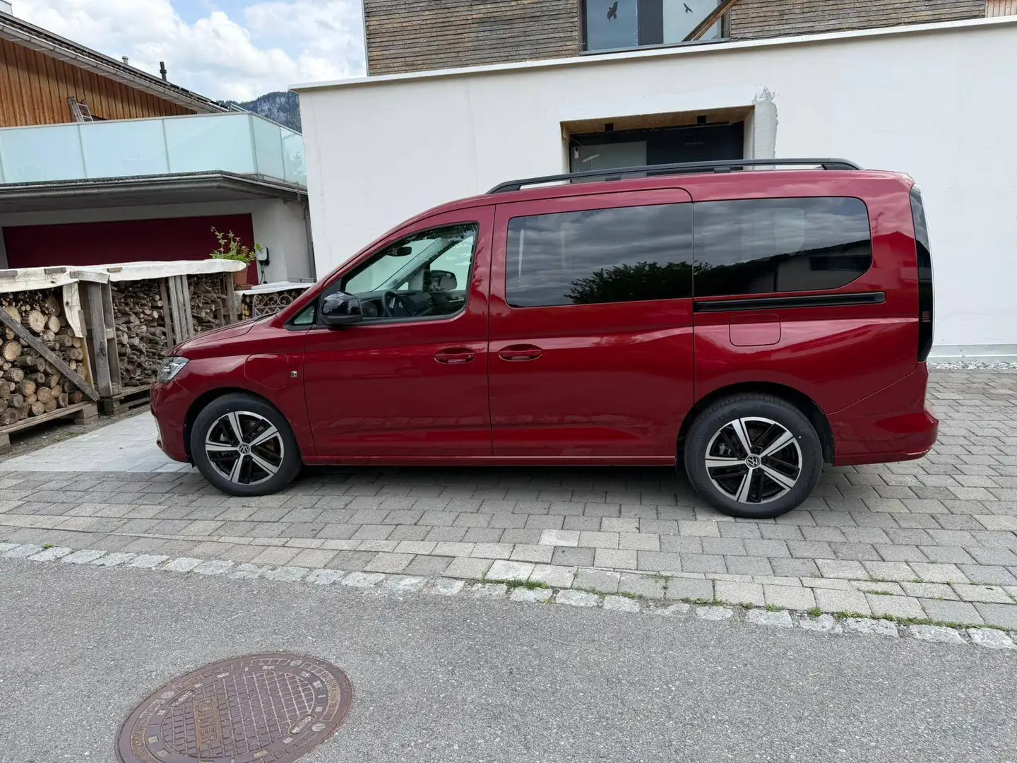 Volkswagen Caddy Caddy 1,5 TSI eHybrid PHEV DSG Rot - 2