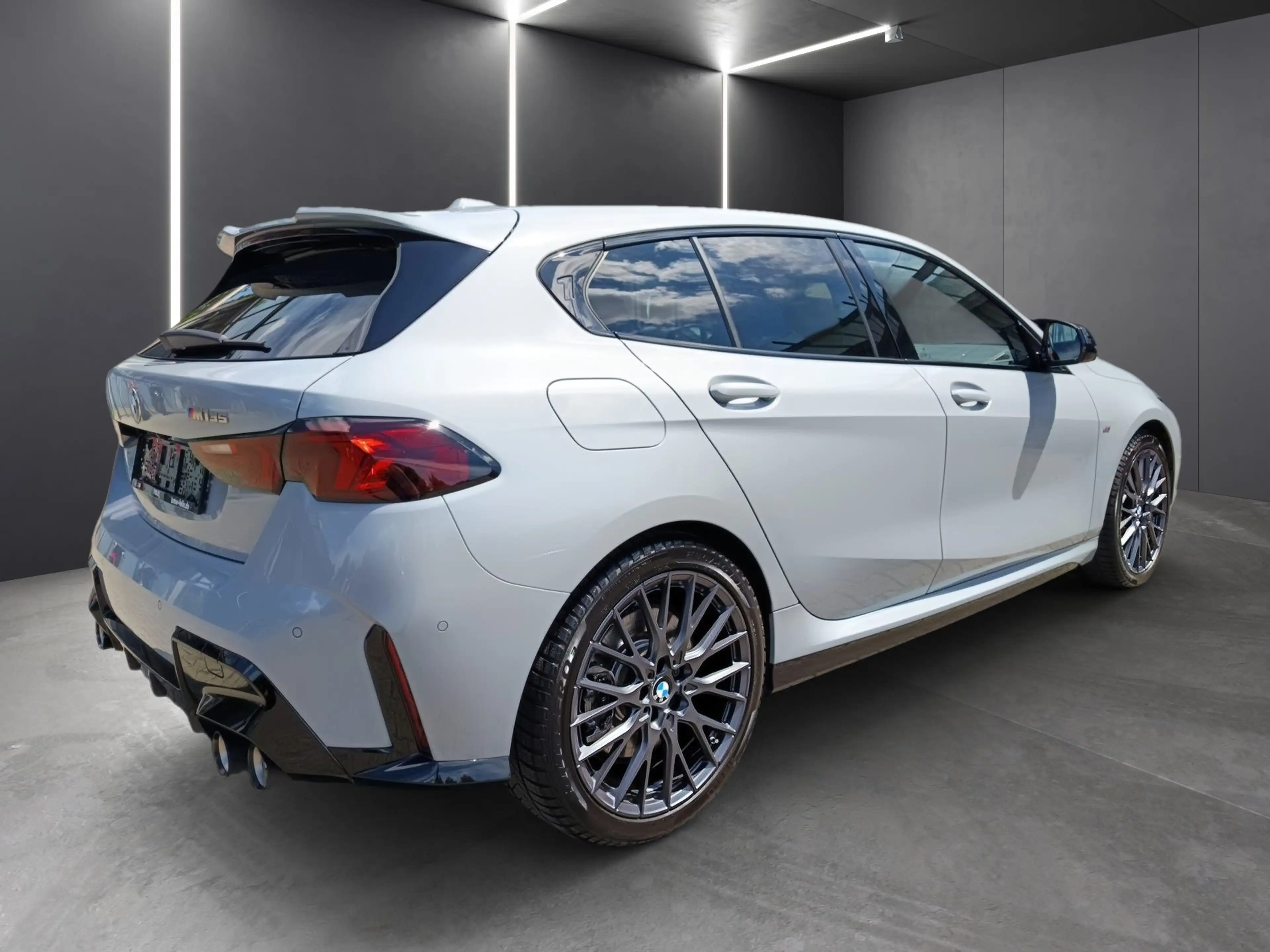 BMW 135 M135 xDrive M SPORT+LIVE COCKPIT PRO+HEAD UP+DR.AS — photo 5