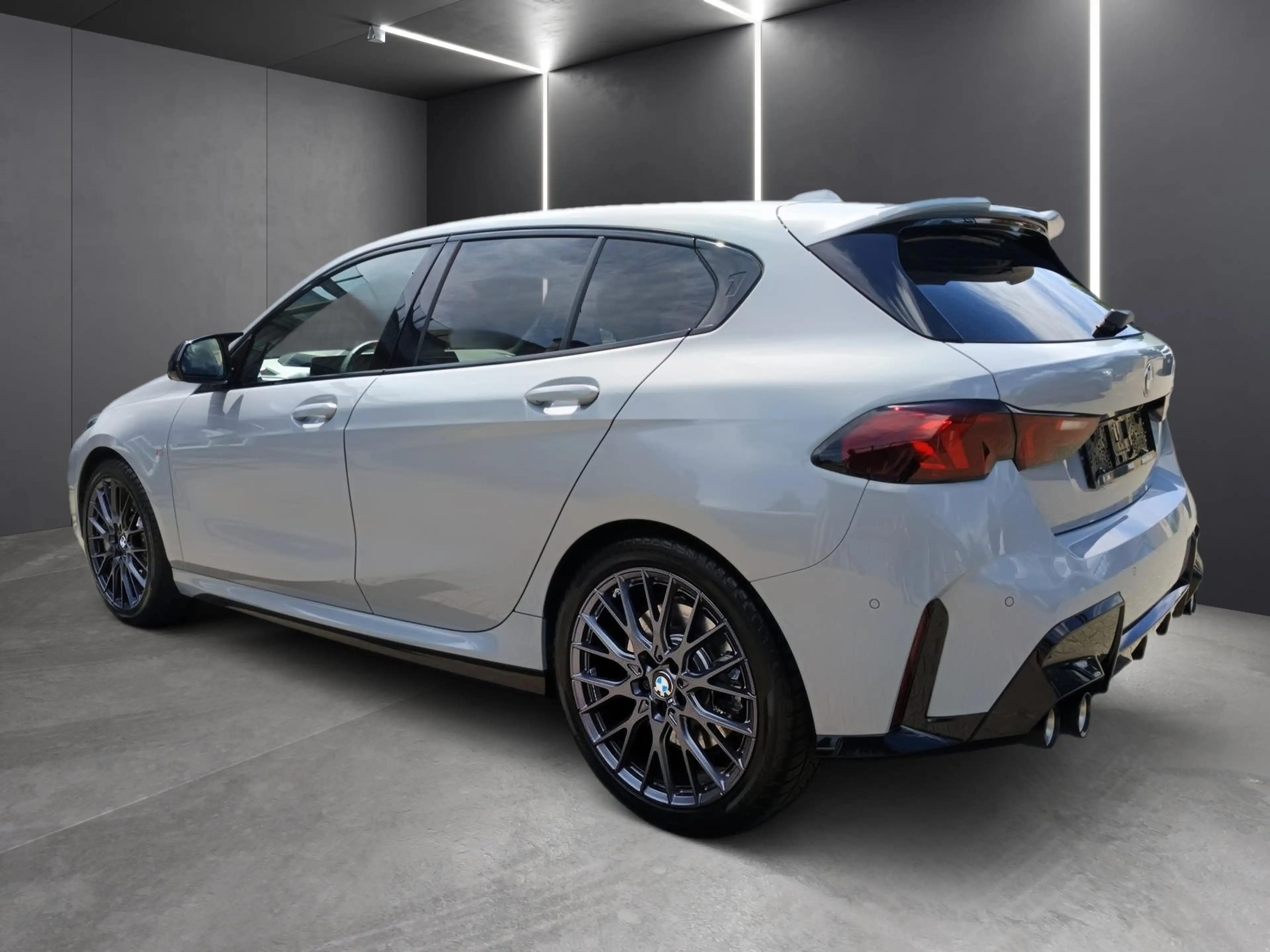 BMW 135 M135 xDrive M SPORT+LIVE COCKPIT PRO+HEAD UP+DR.AS — photo 6