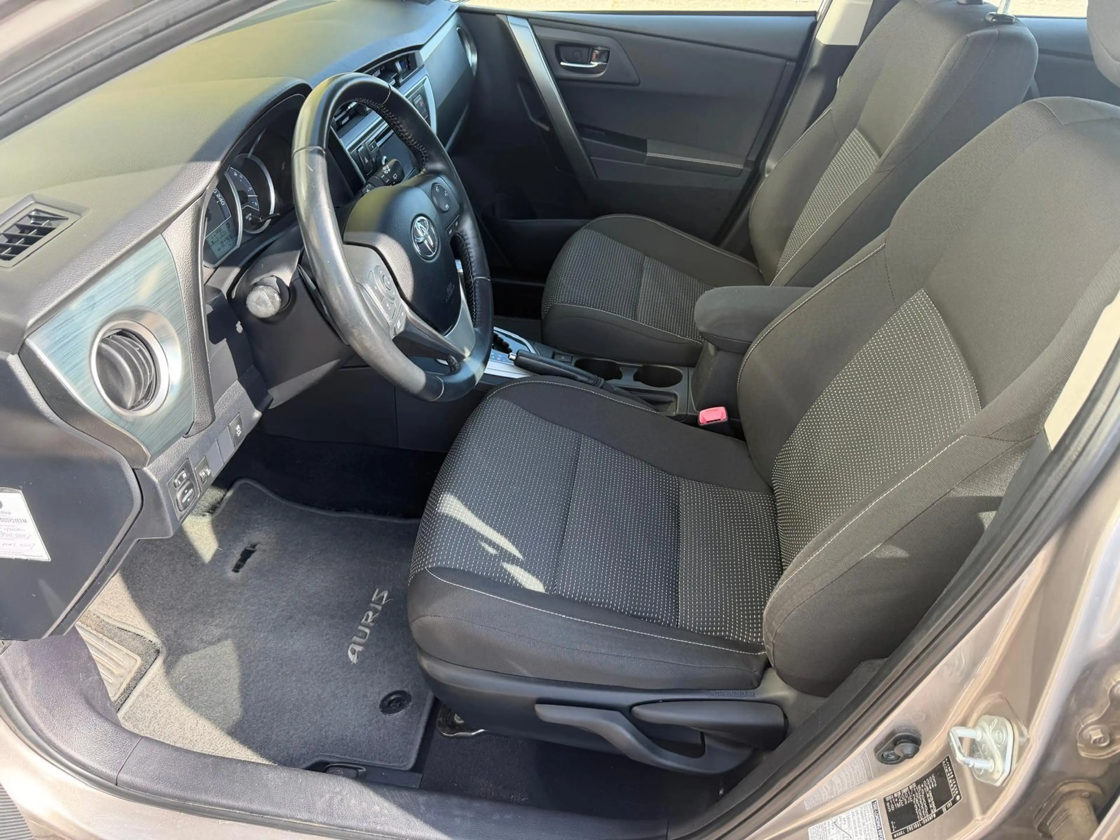 Toyota Auris 1.6 Aspiration/AIRCO/TREKH/CAMERA/CRUISE/APK/NAP — photo 9