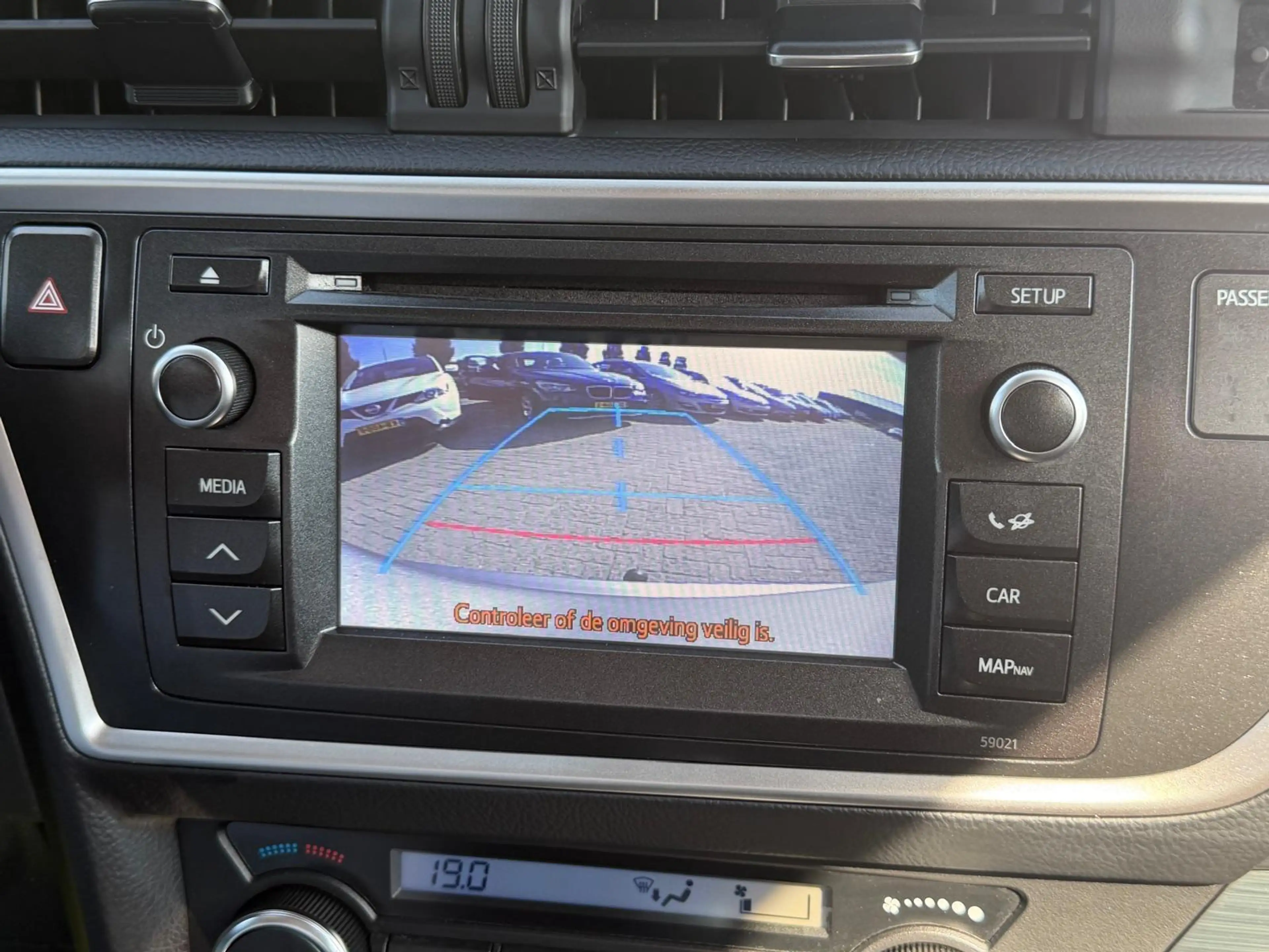 Toyota Auris 1.6 Aspiration/AIRCO/TREKH/CAMERA/CRUISE/APK/NAP — photo 17