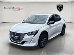 Peugeot e-208 136ch Style