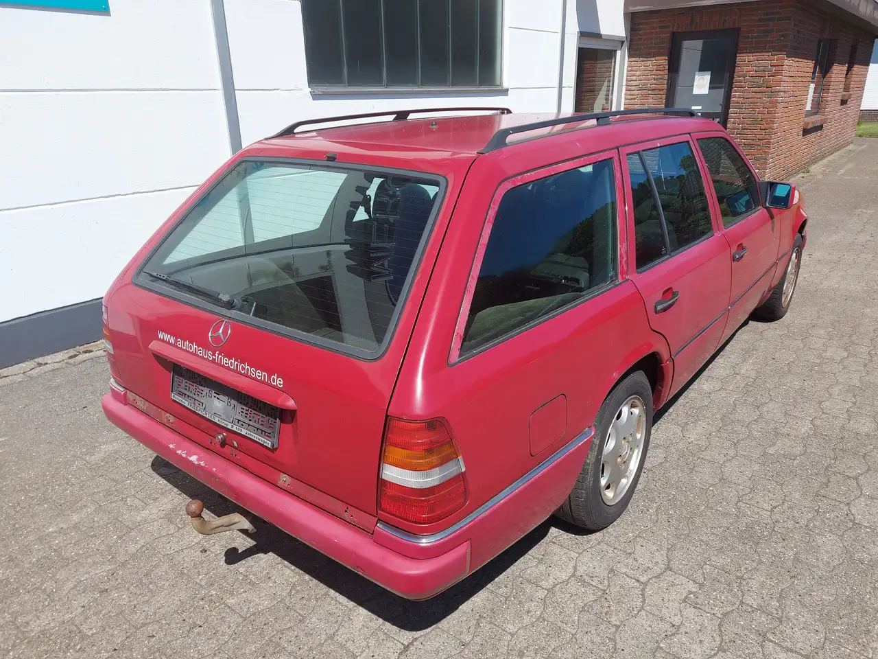 Mercedes-Benz 300 D Kombi Oldtimer, foto 3