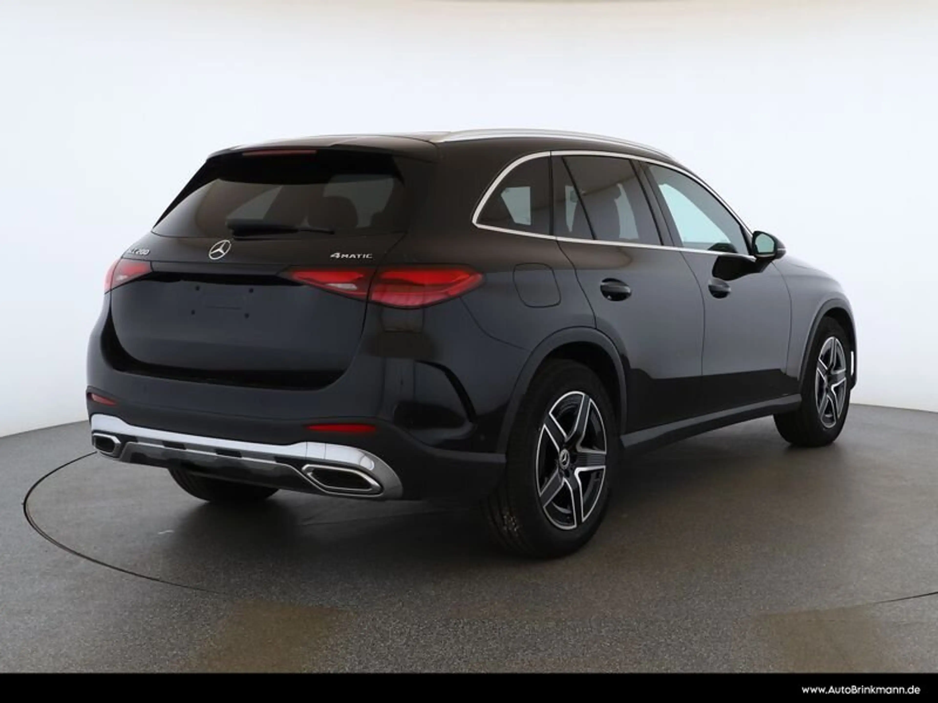 Mercedes-Benz GLC 200 GLC 200 4M AMG/PANO/AHK/LED/MEMORY/KAMERA/19" SHZ — photo 2