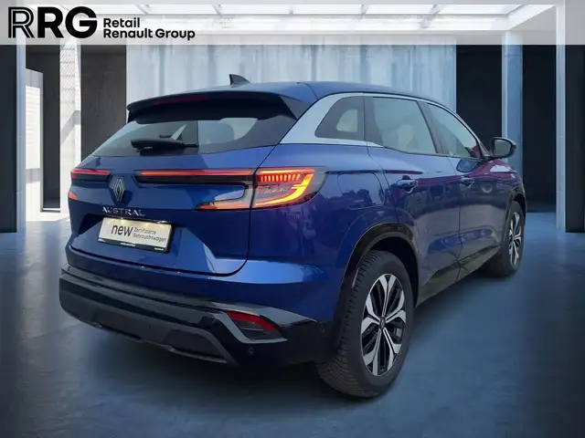 Renault Austral view 5