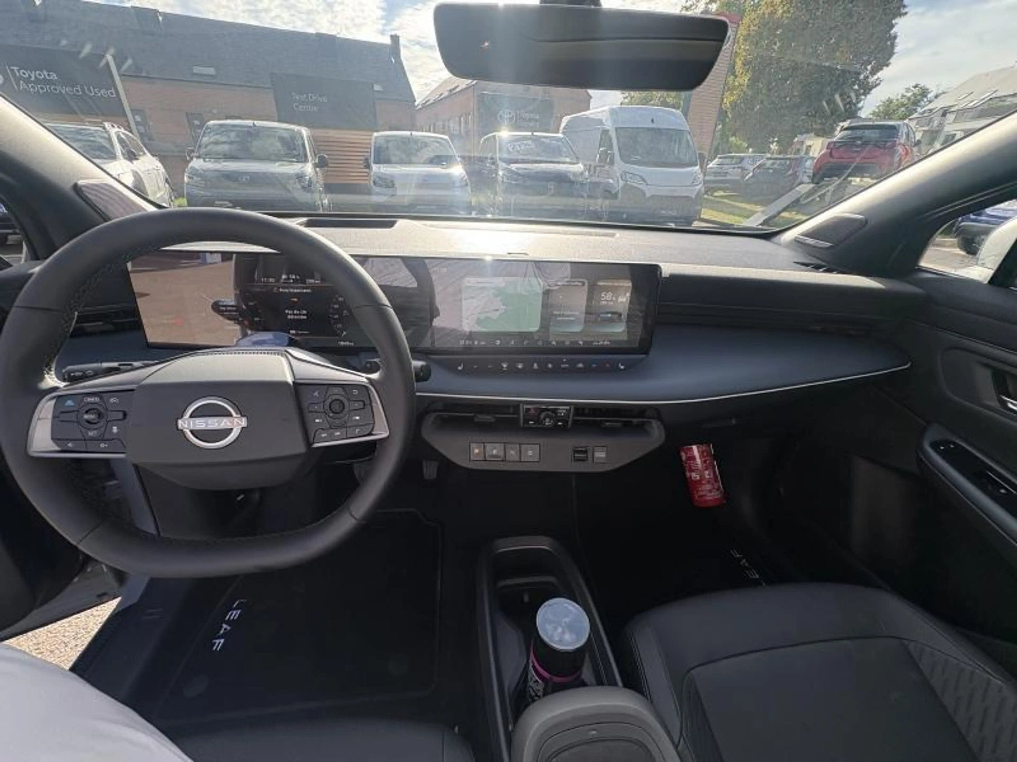 Nissan Leaf 75 KWh EVOLVE + Two-Tone — photo 9