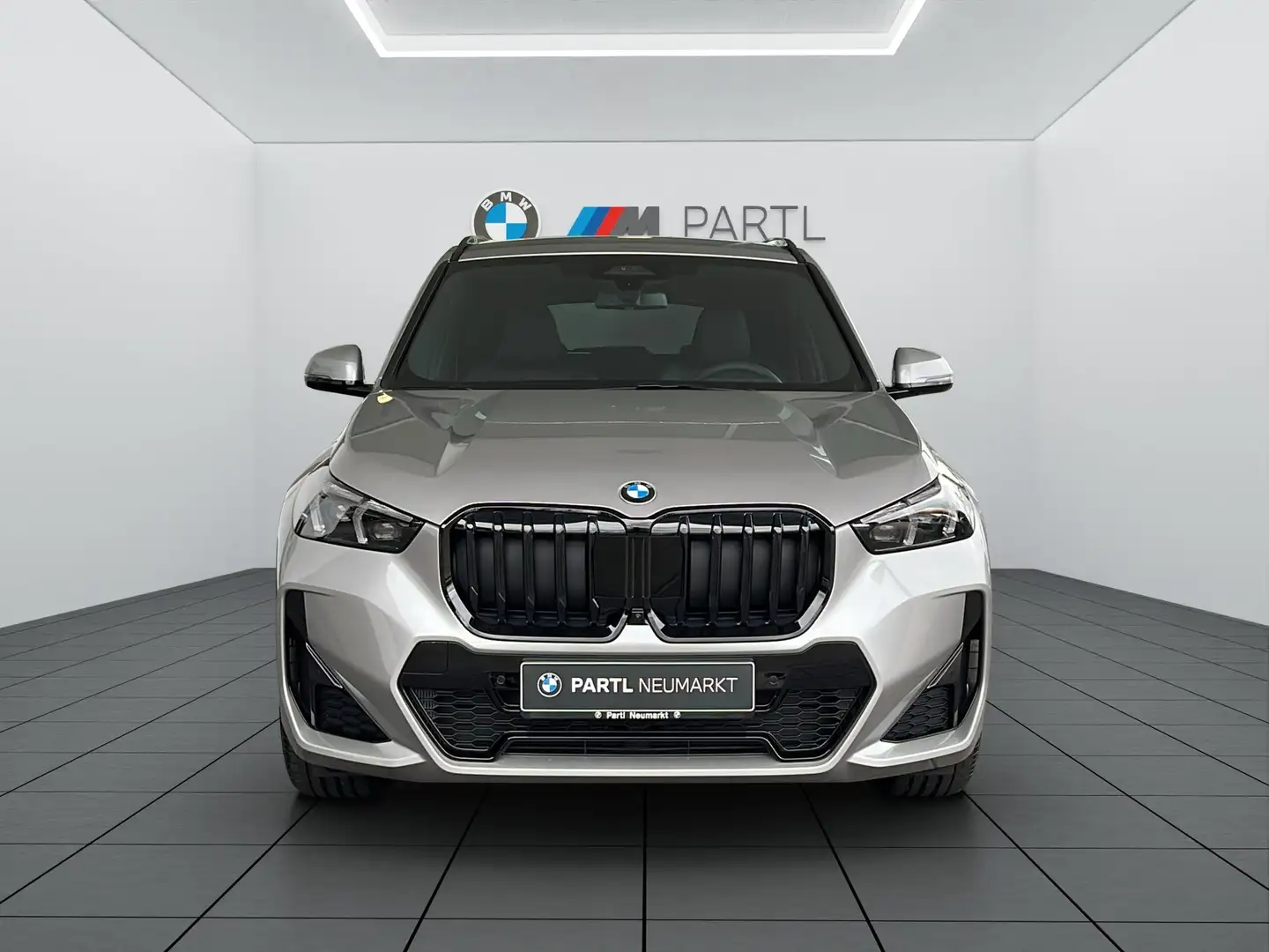 BMW X1 xDrive20d M-Sport-Pro ACC 360° H/K Massage Gris - 2
