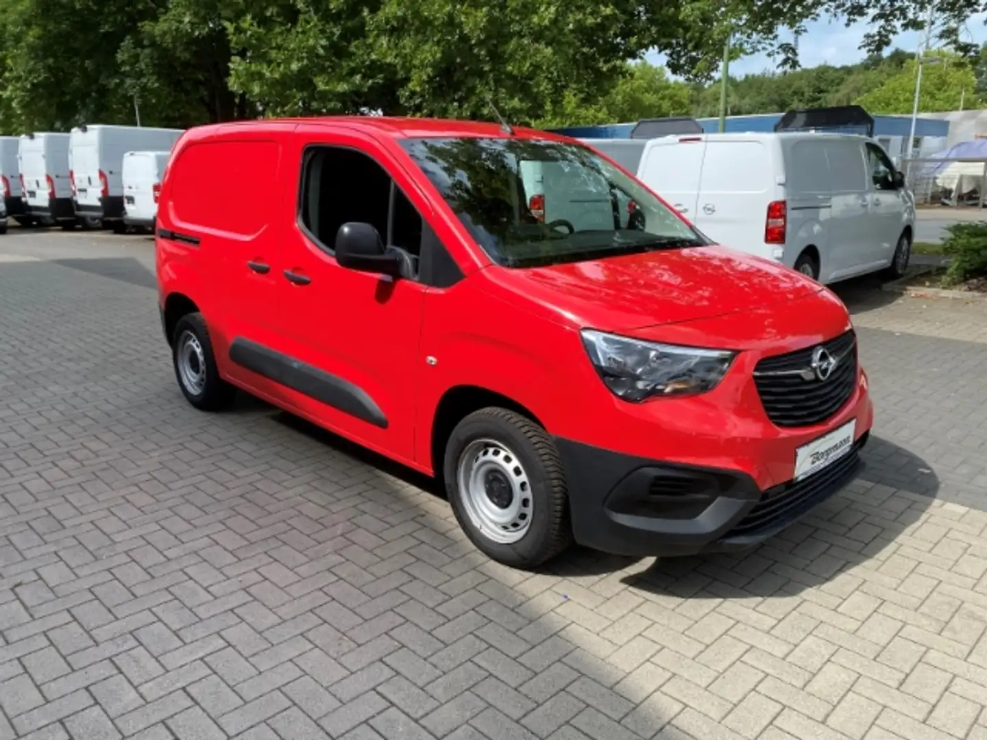 Opel Combo CARGO 1.2 TURBO 81KW 6-GANG Rot - 2