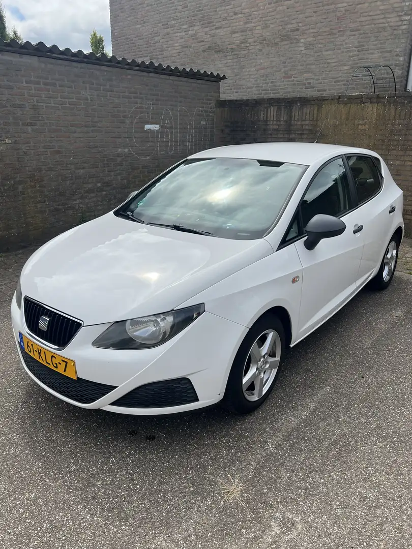 SEAT Ibiza 1.2 Club Fehér - 2