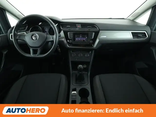 Volkswagen Touran view 12