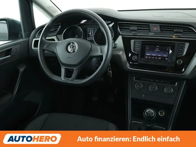 Volkswagen Touran view 13