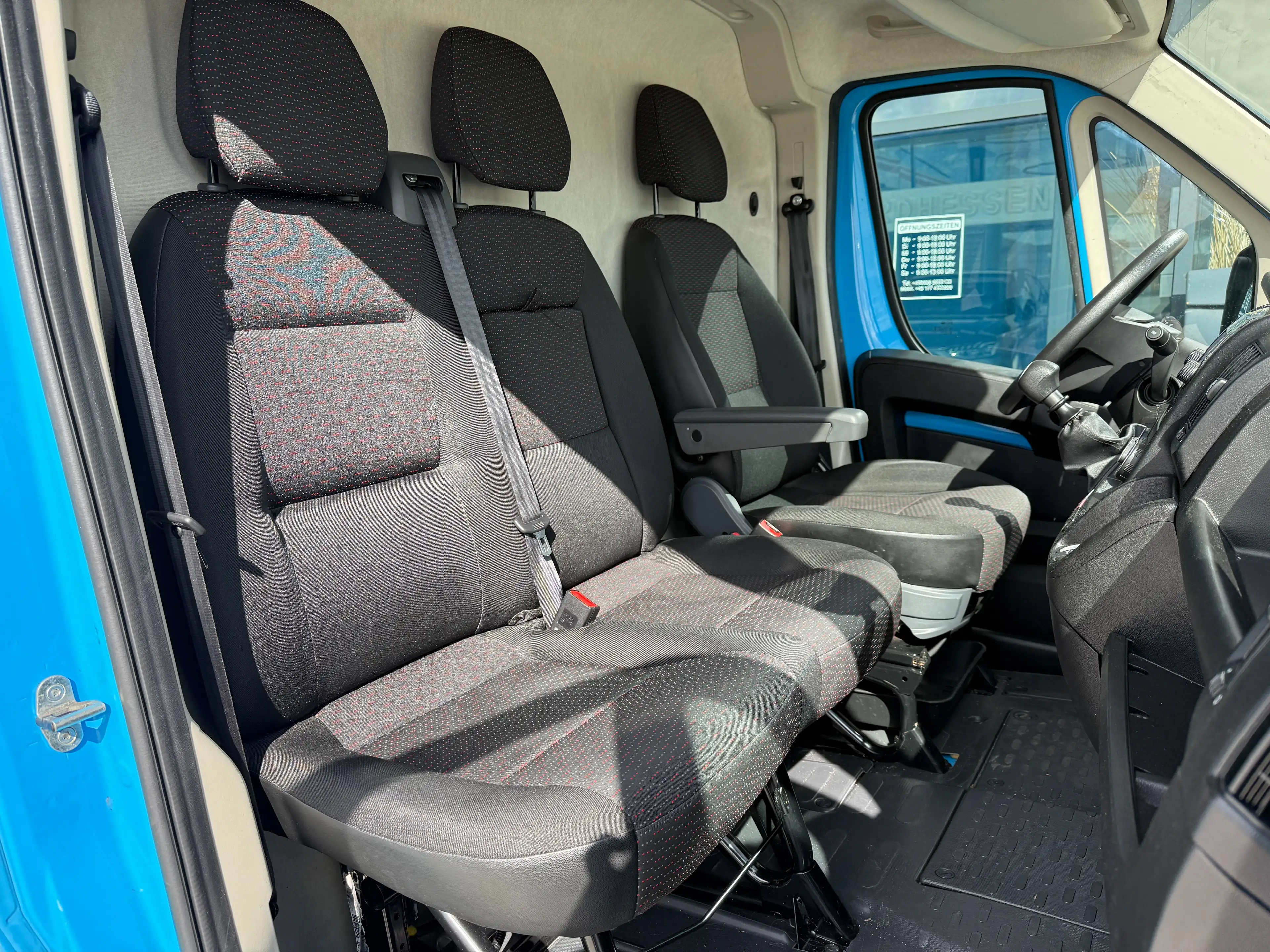 Citroen Jumper 33 L2H2 Club BlueHDi 120 Start — photo 10