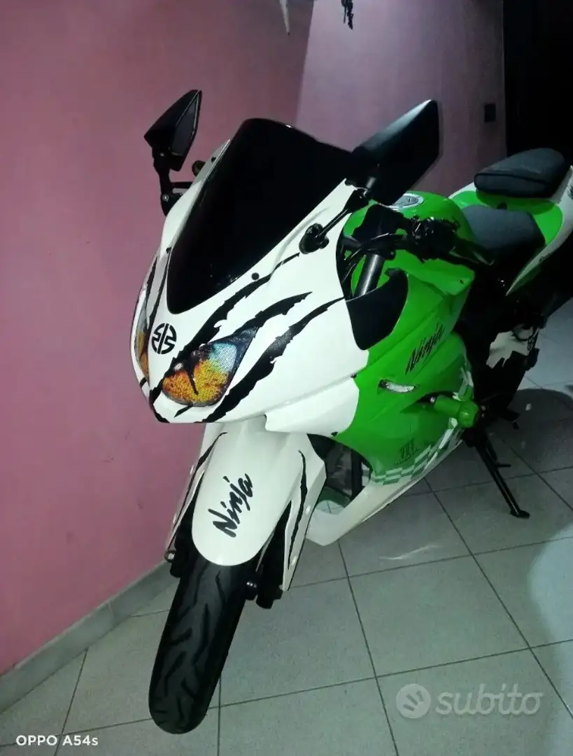 Kawasaki Ninja 250 R sport Verde - 2