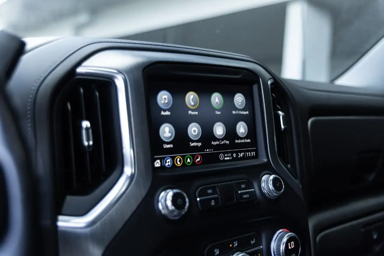 GMC Sierra 3500HD снимка GMC Sierra 3500HD