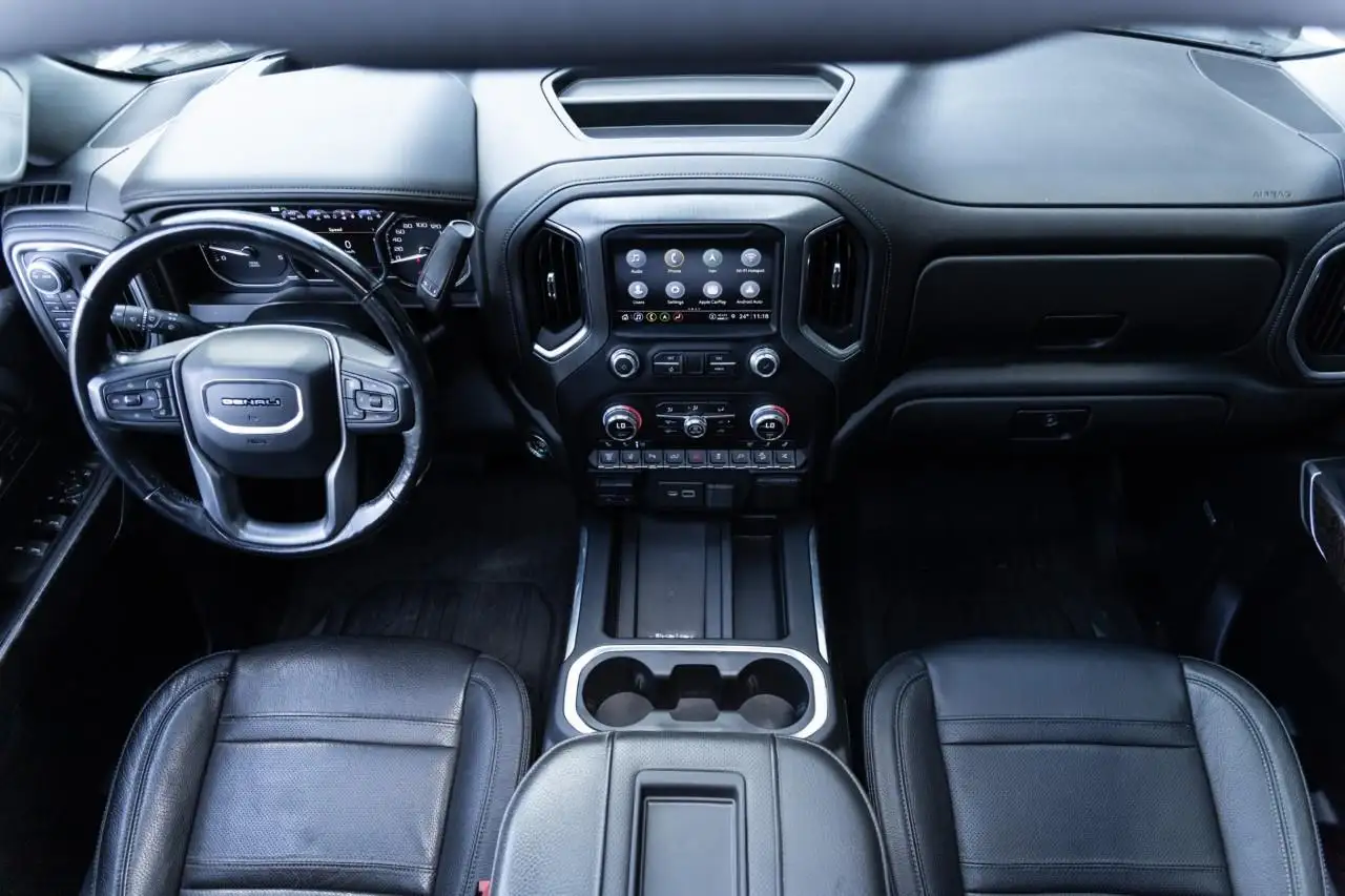 GMC Sierra 3500HD снимка GMC Sierra 3500HD
