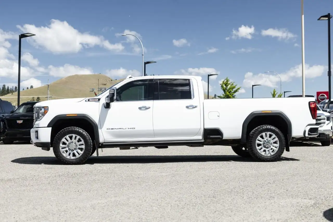 GMC Sierra 3500HD снимка GMC Sierra 3500HD