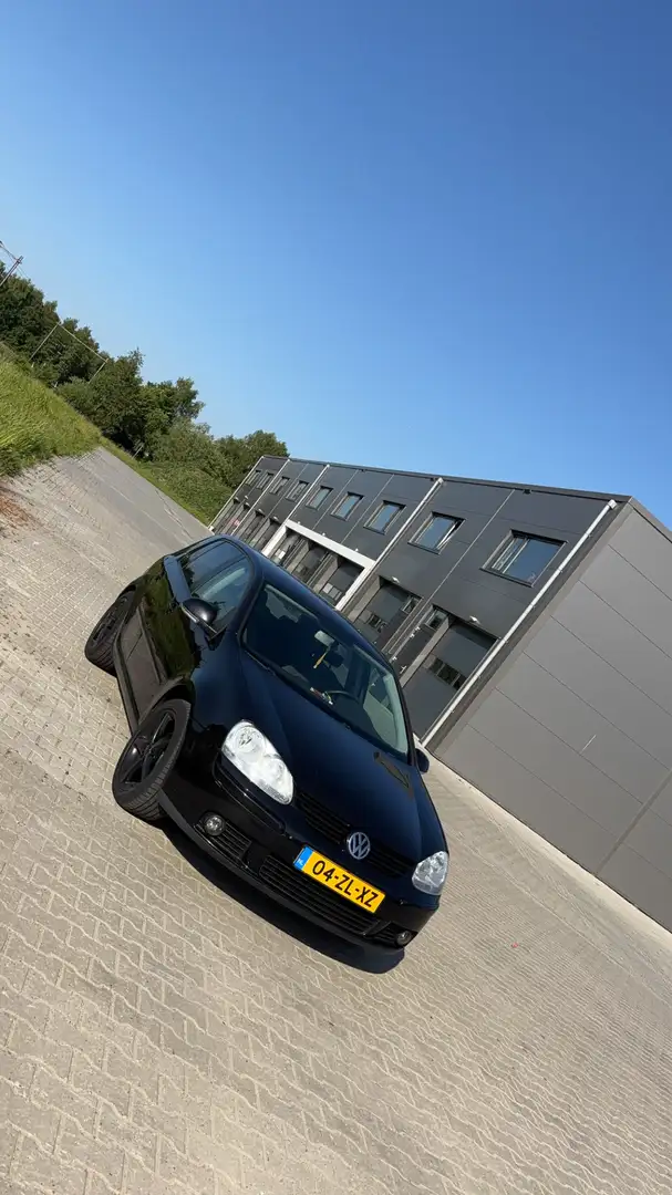 Volkswagen Golf 1.6 FSI Trendline - 2