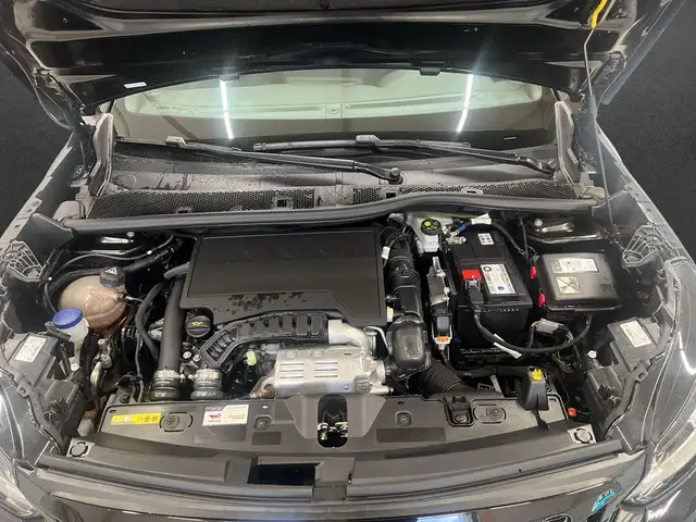 Peugeot 2008 view 5