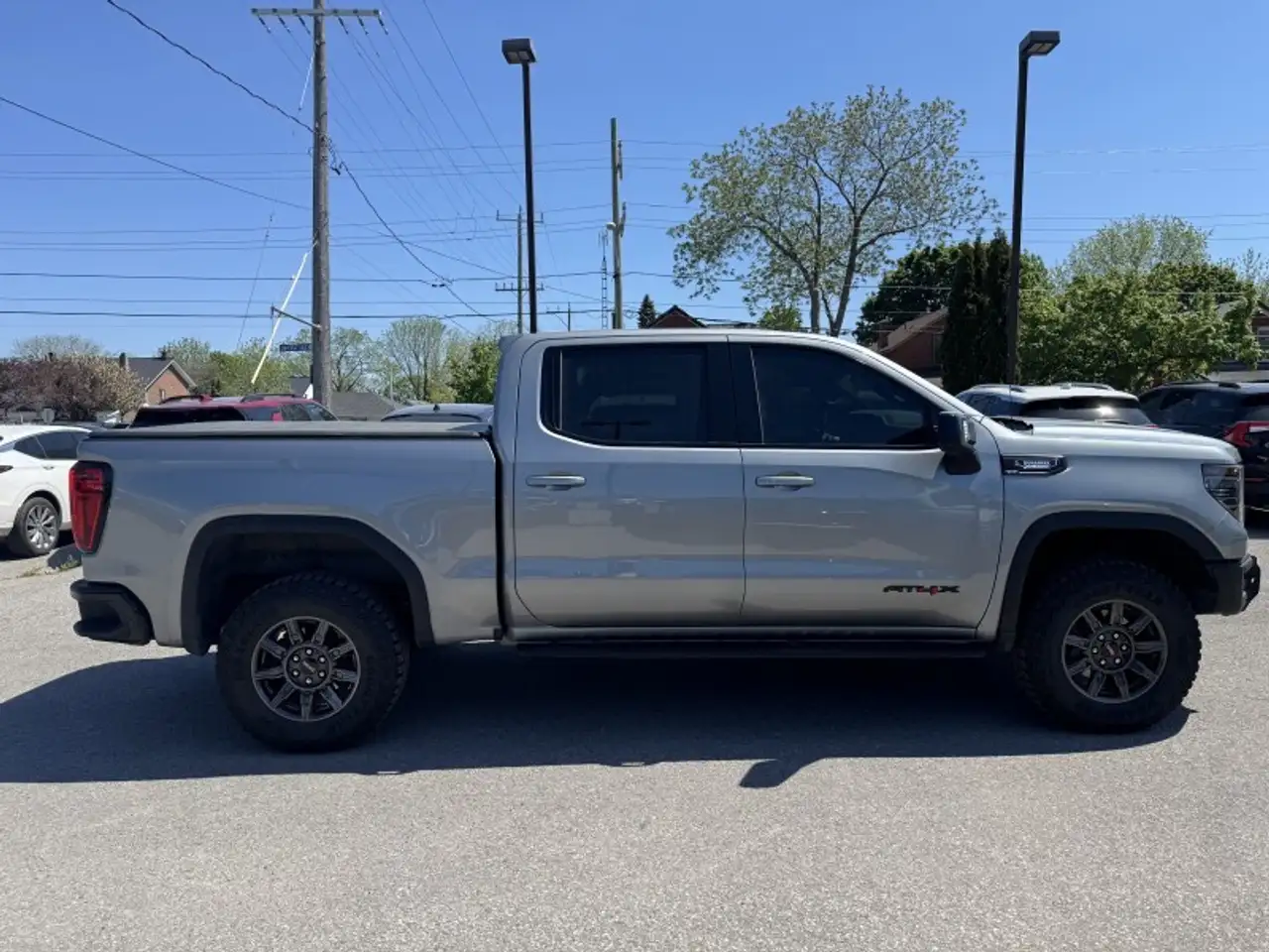 GMC Sierra 1500 photo GMC Sierra 1500