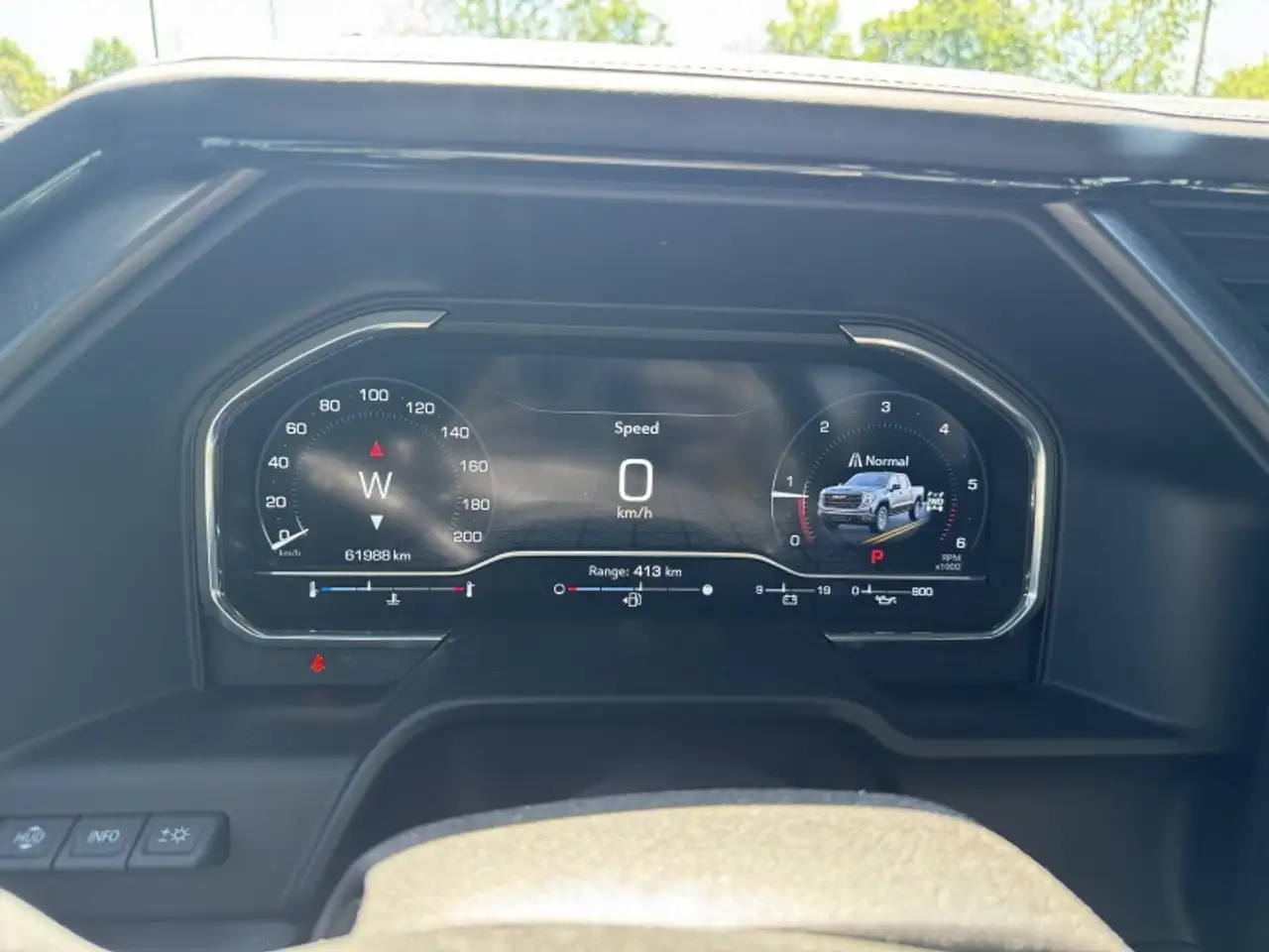 GMC Sierra 1500 photo GMC Sierra 1500