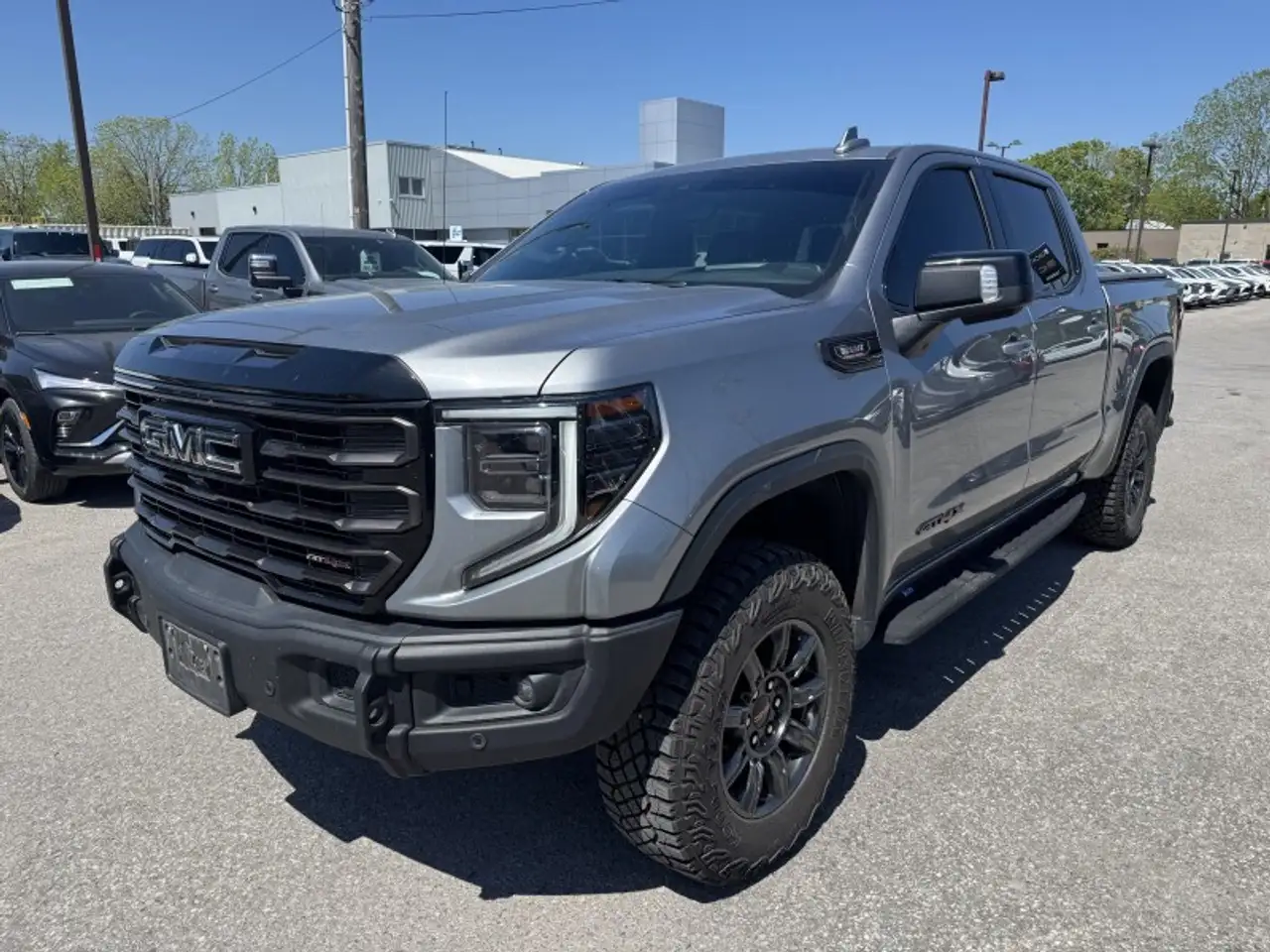 GMC Sierra 1500 photo GMC Sierra 1500