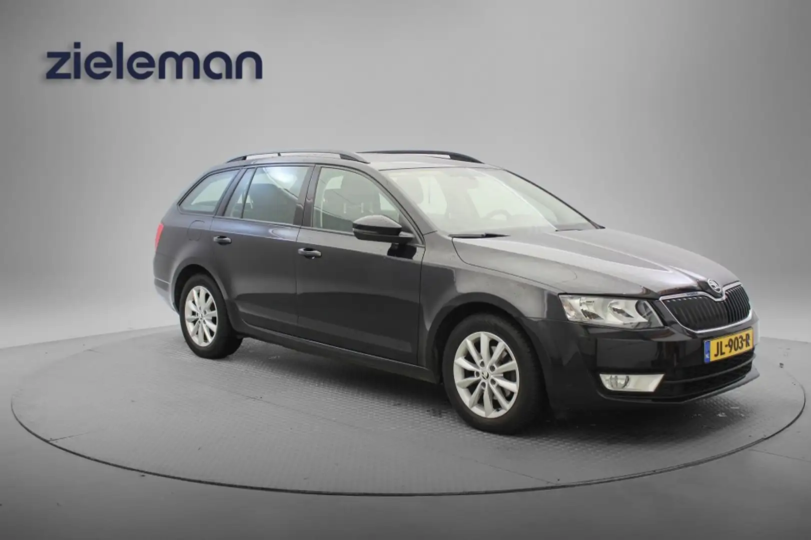 Skoda Octavia 1.6 TDI Combi Amb. Bns Automaat - Carplay, Navi, C Nero - 1