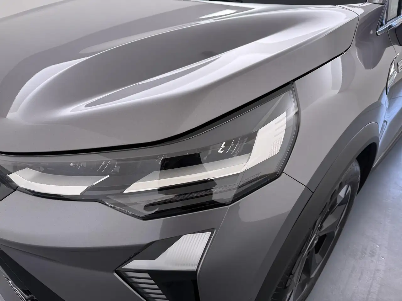 Mitsubishi Grandis 2026 — фото 15