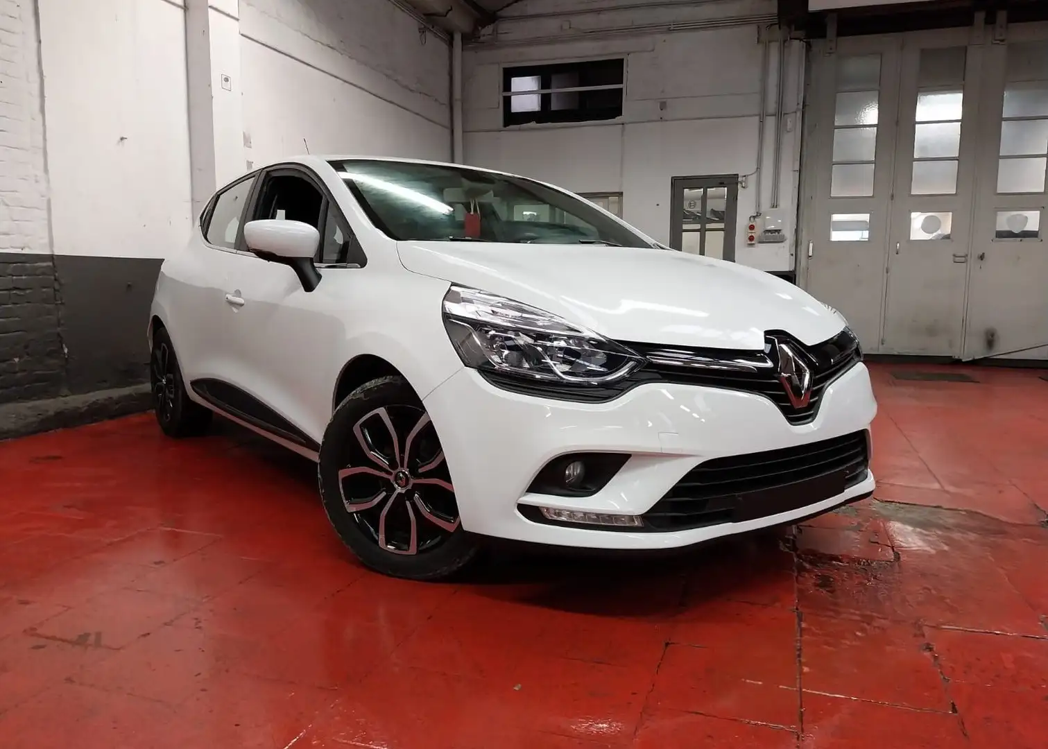Renault Clio 0.9 TCe Cool * Navi * Blth*Capt. Ar *200 € x 48 Wit - 1