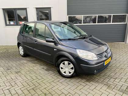 Renault Scenic 1.6-16V Dynamique Luxe