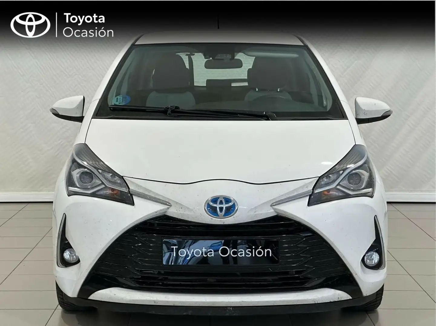 Toyota Yaris 1.5 100h Active Tech Bianco - 2