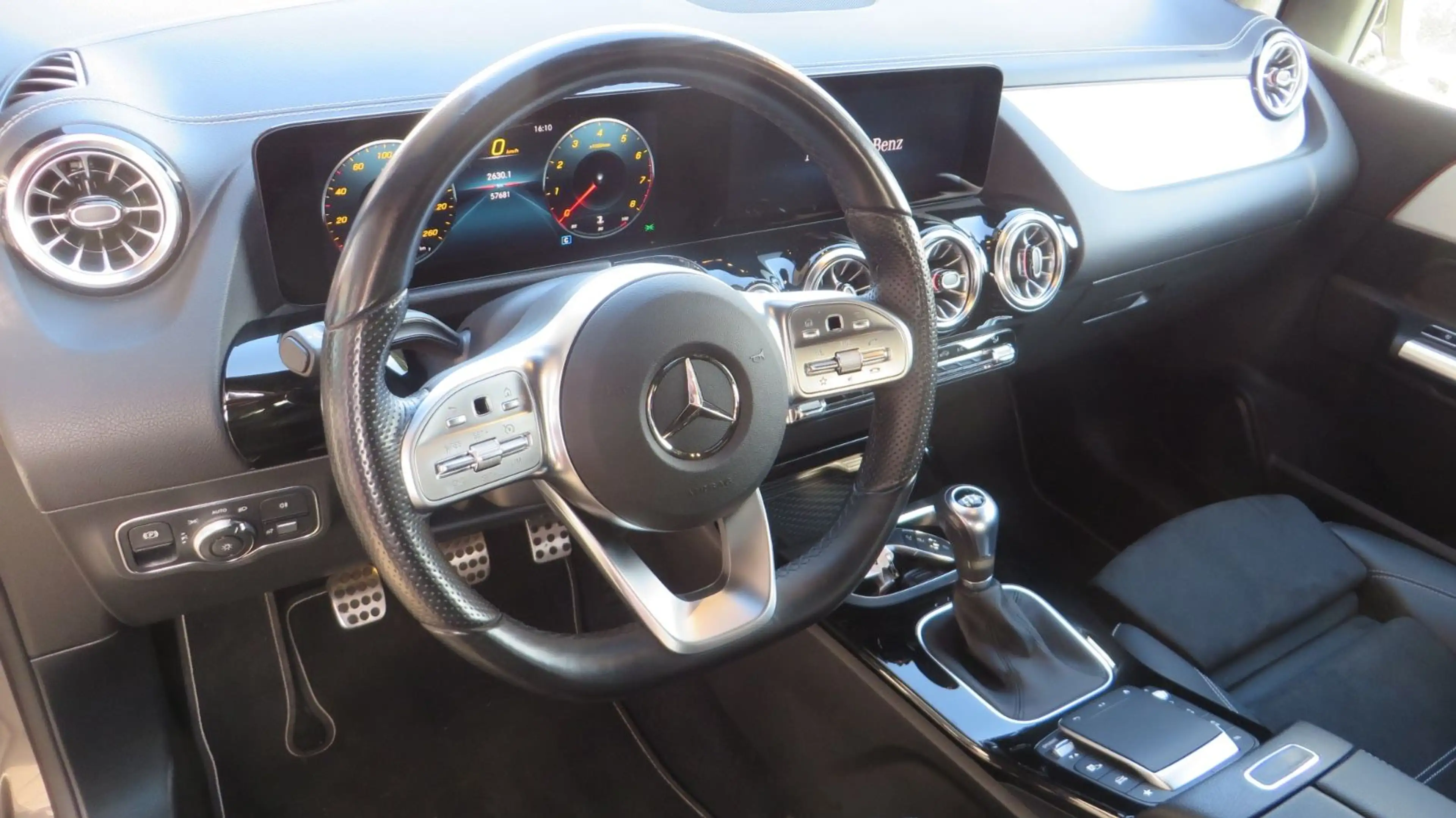 Mercedes-Benz B 200 Edition AHK Rückfahrkamera  AMG — photo 16