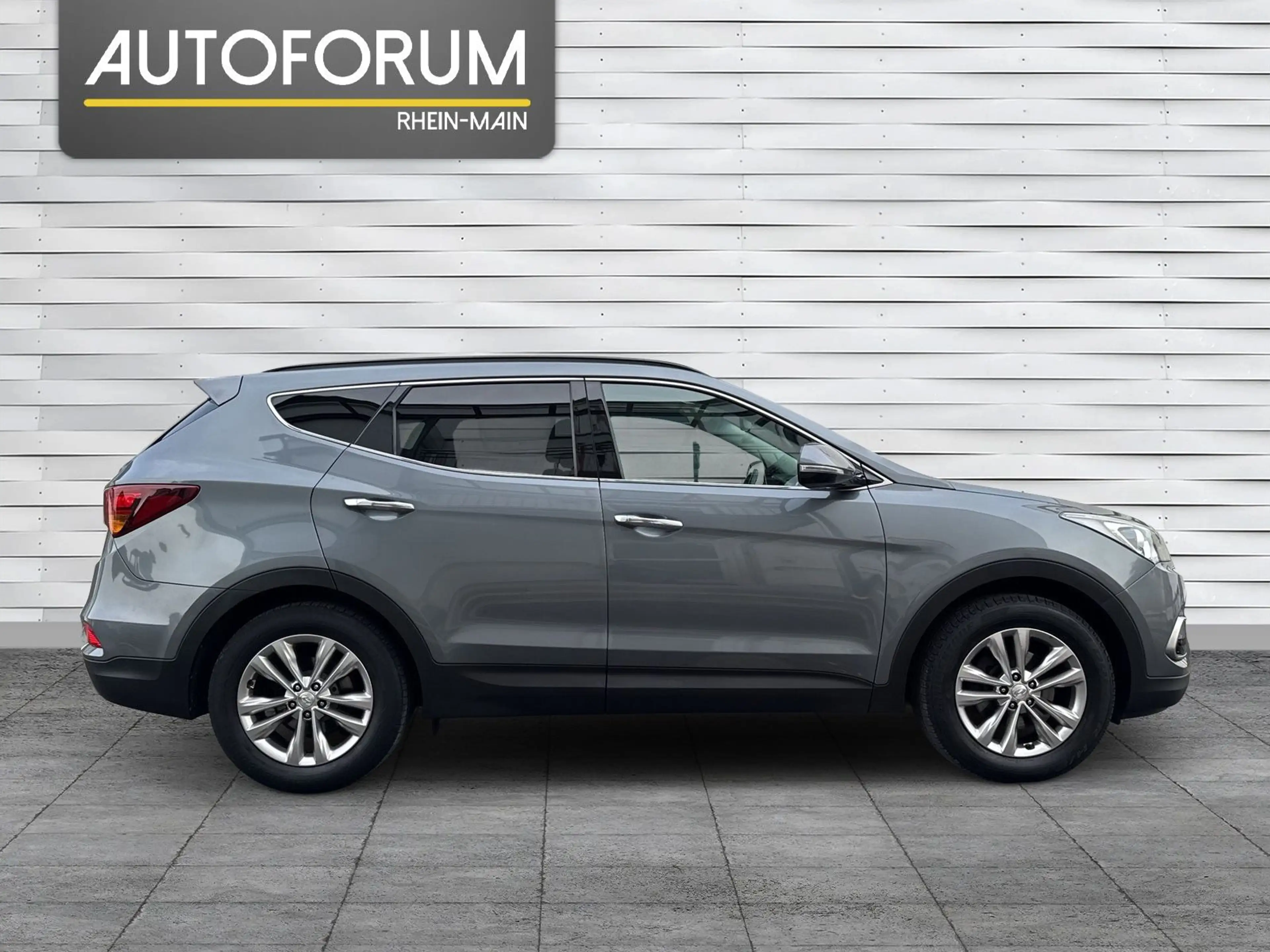 Hyundai SANTA FE Family + 7.-SITZER,TÜV,KAMERA,AHK,SHZ — photo 5
